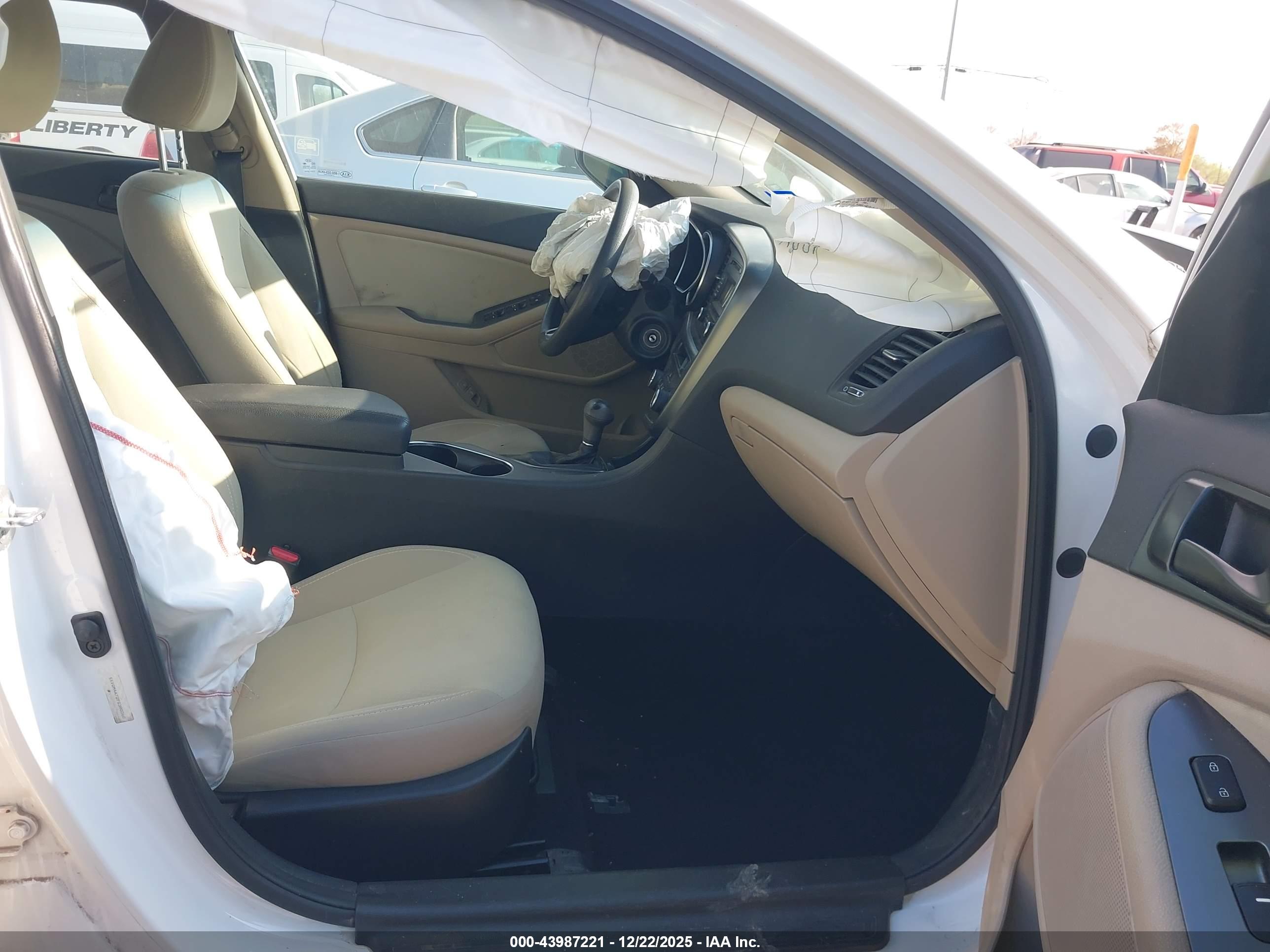 KIA OPTIMA image 5