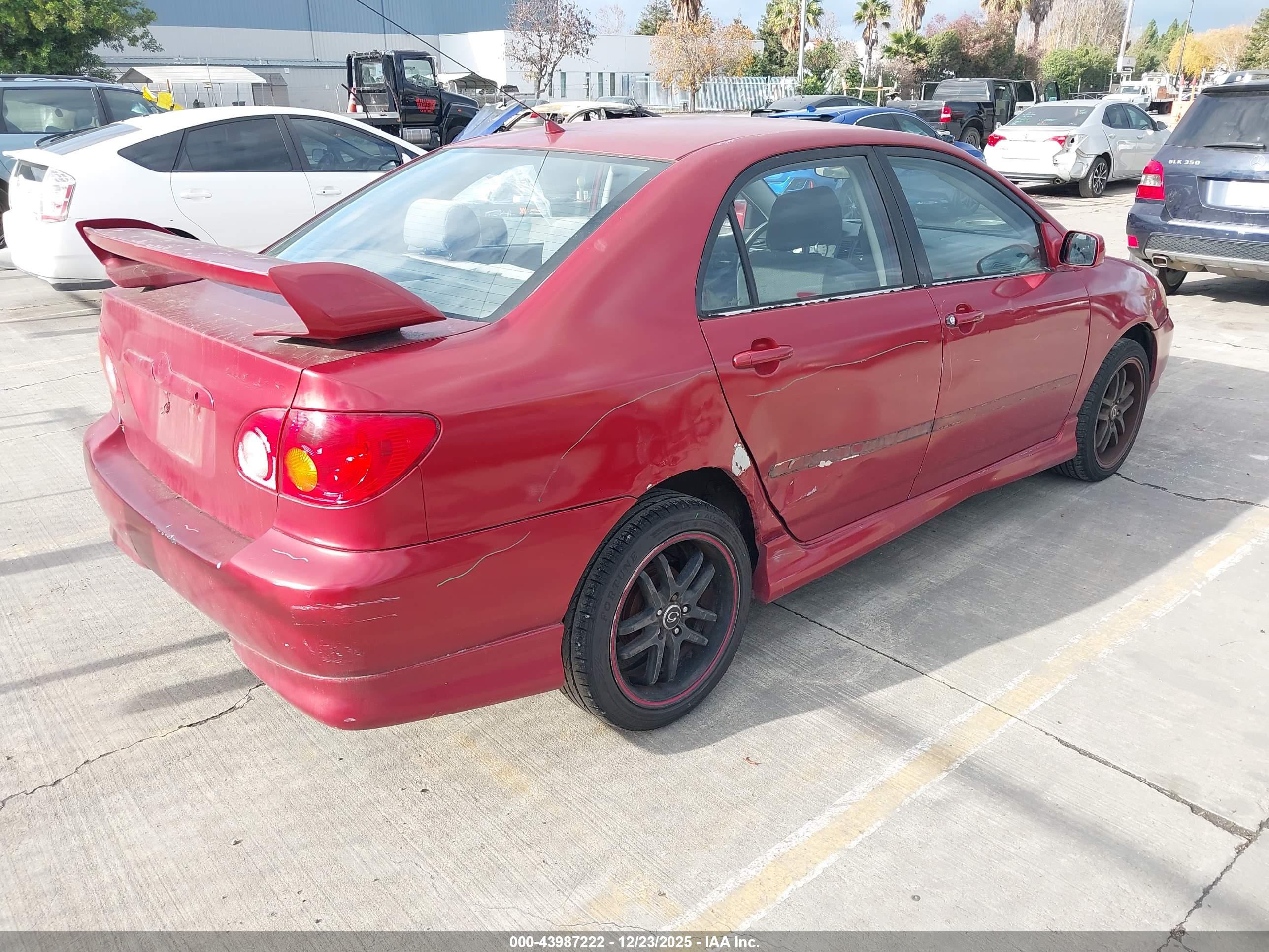TOYOTA COROLLA image 4