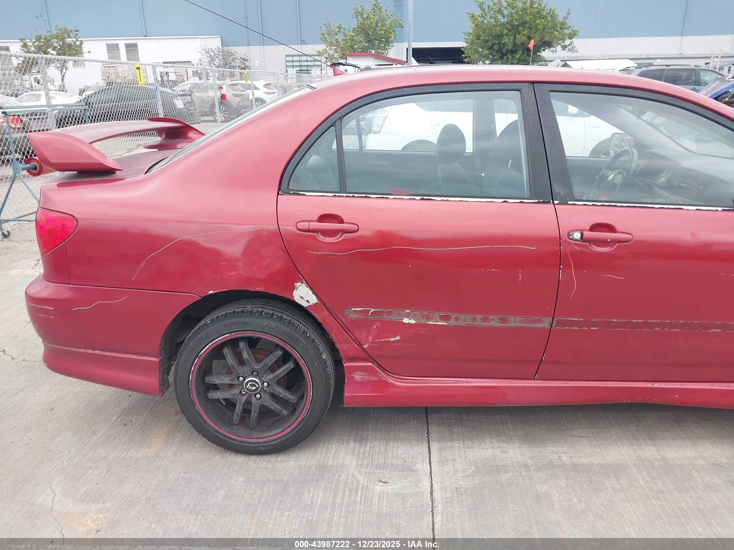 TOYOTA COROLLA image 6