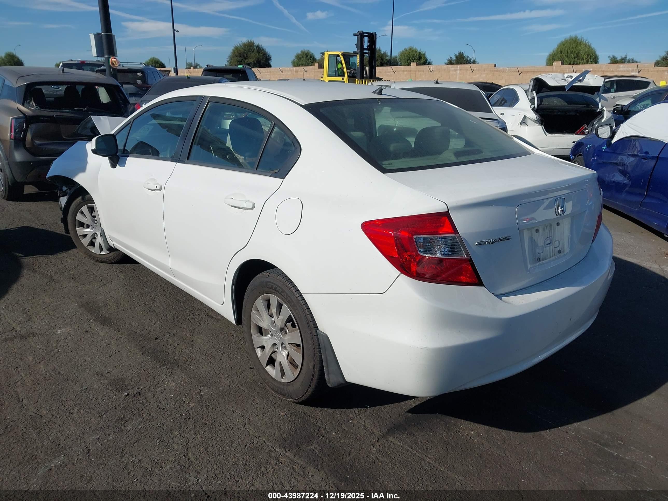 HONDA CIVIC image 3