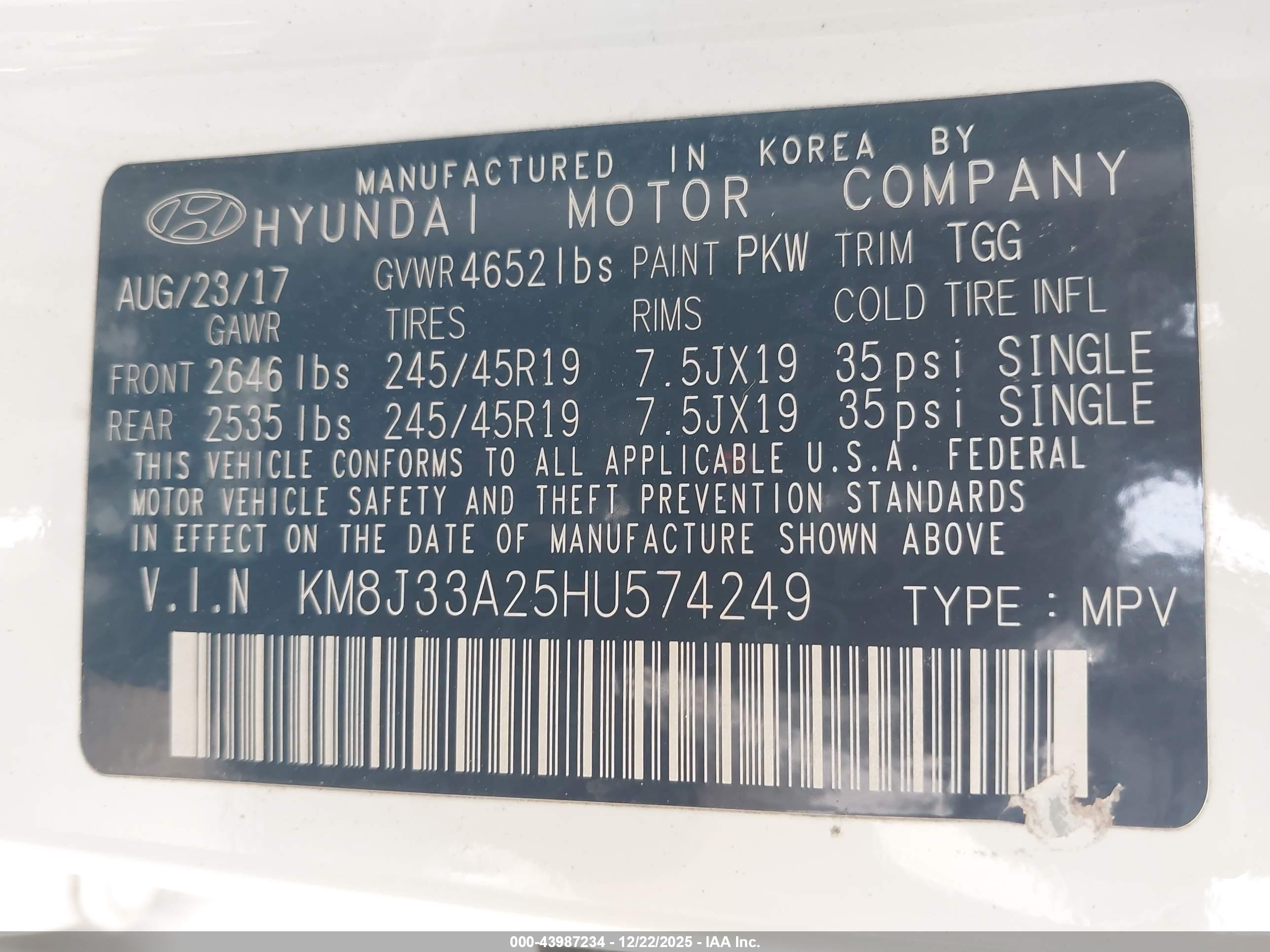 HYUNDAI TUCSON image 9