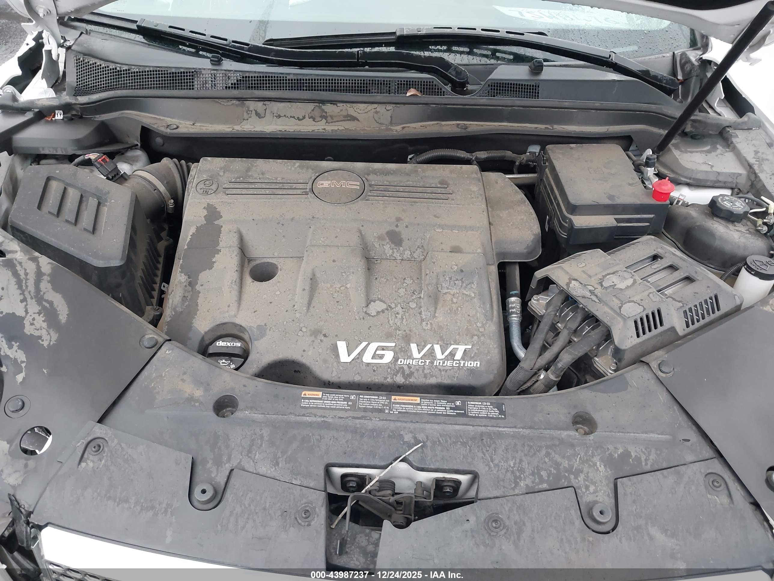 GMC TERRAIN image 10
