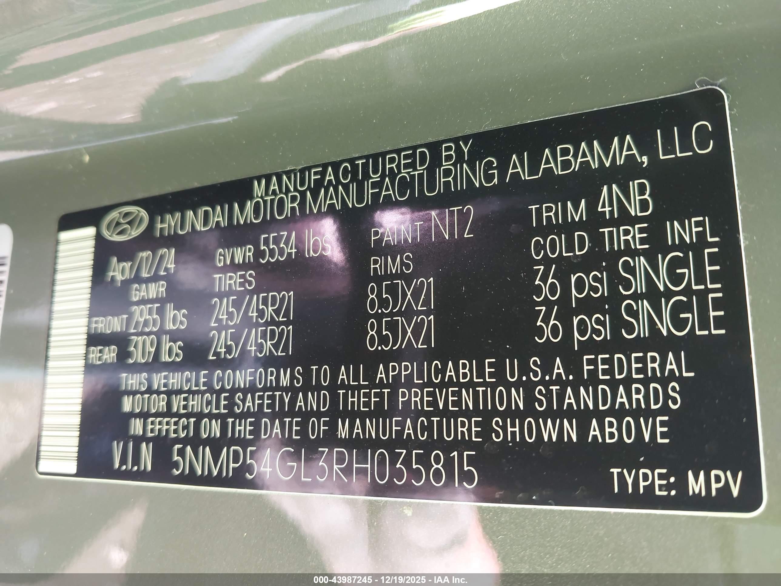 HYUNDAI SANTA image 9