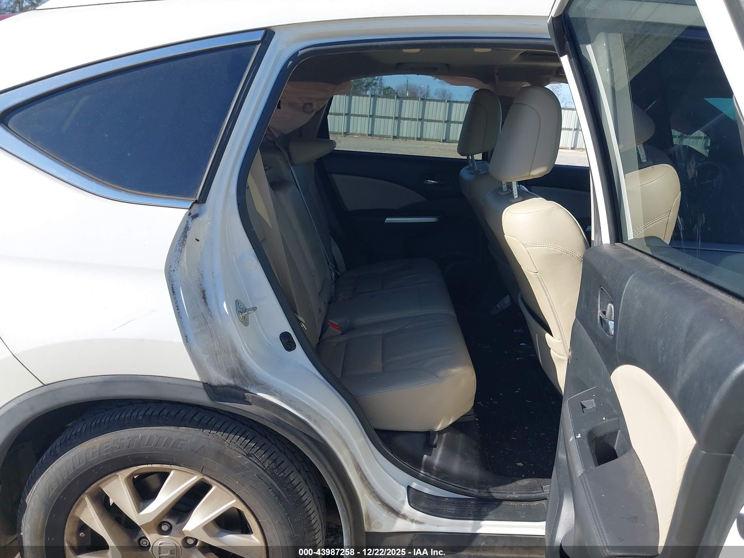 HONDA CR-V image 8