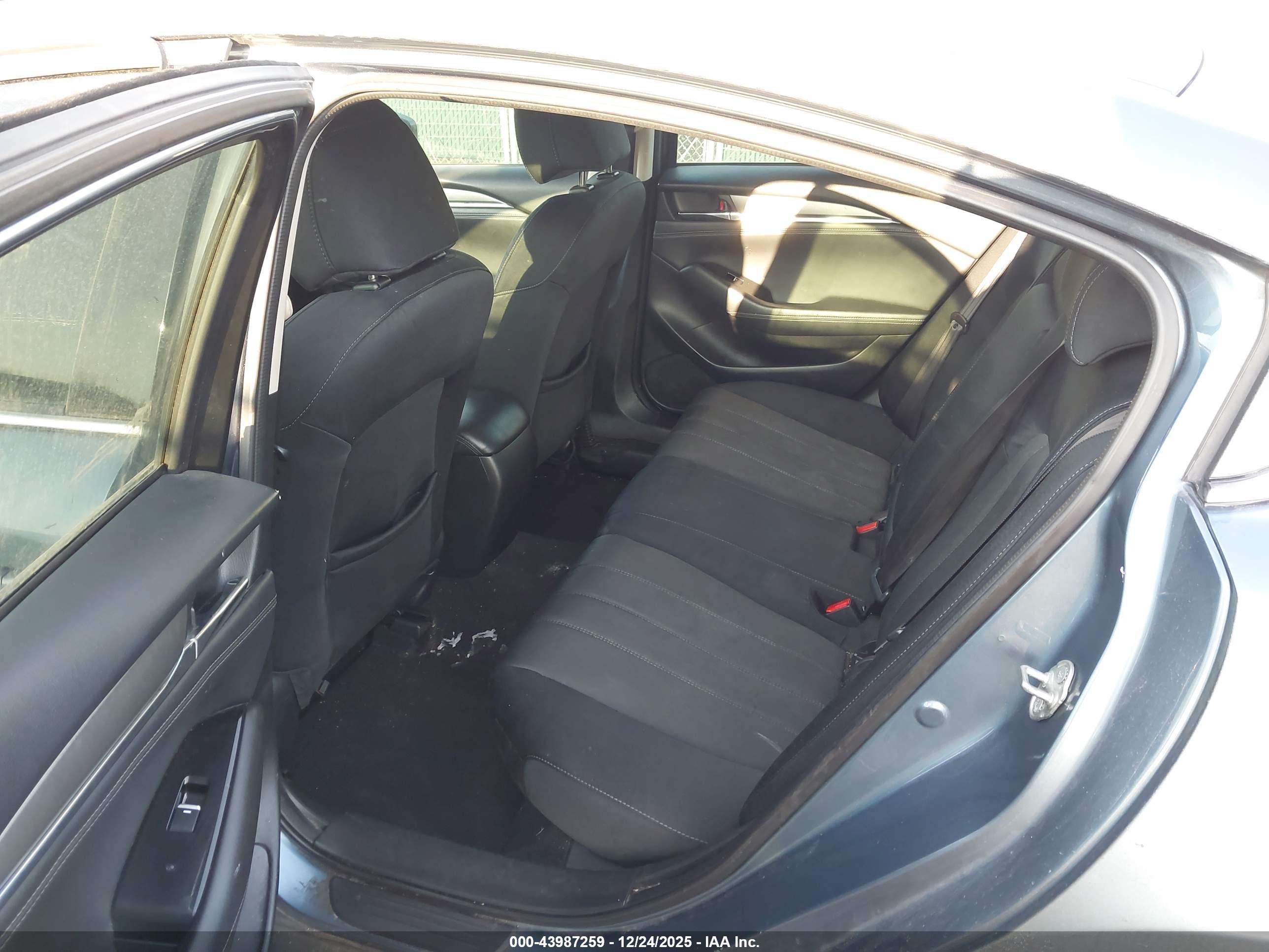 MAZDA MAZDA6 image 8