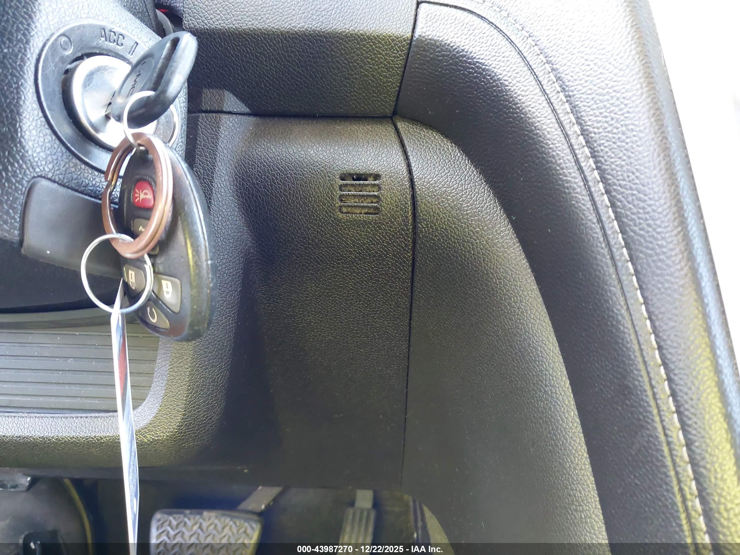 GMC ACADIA image 11