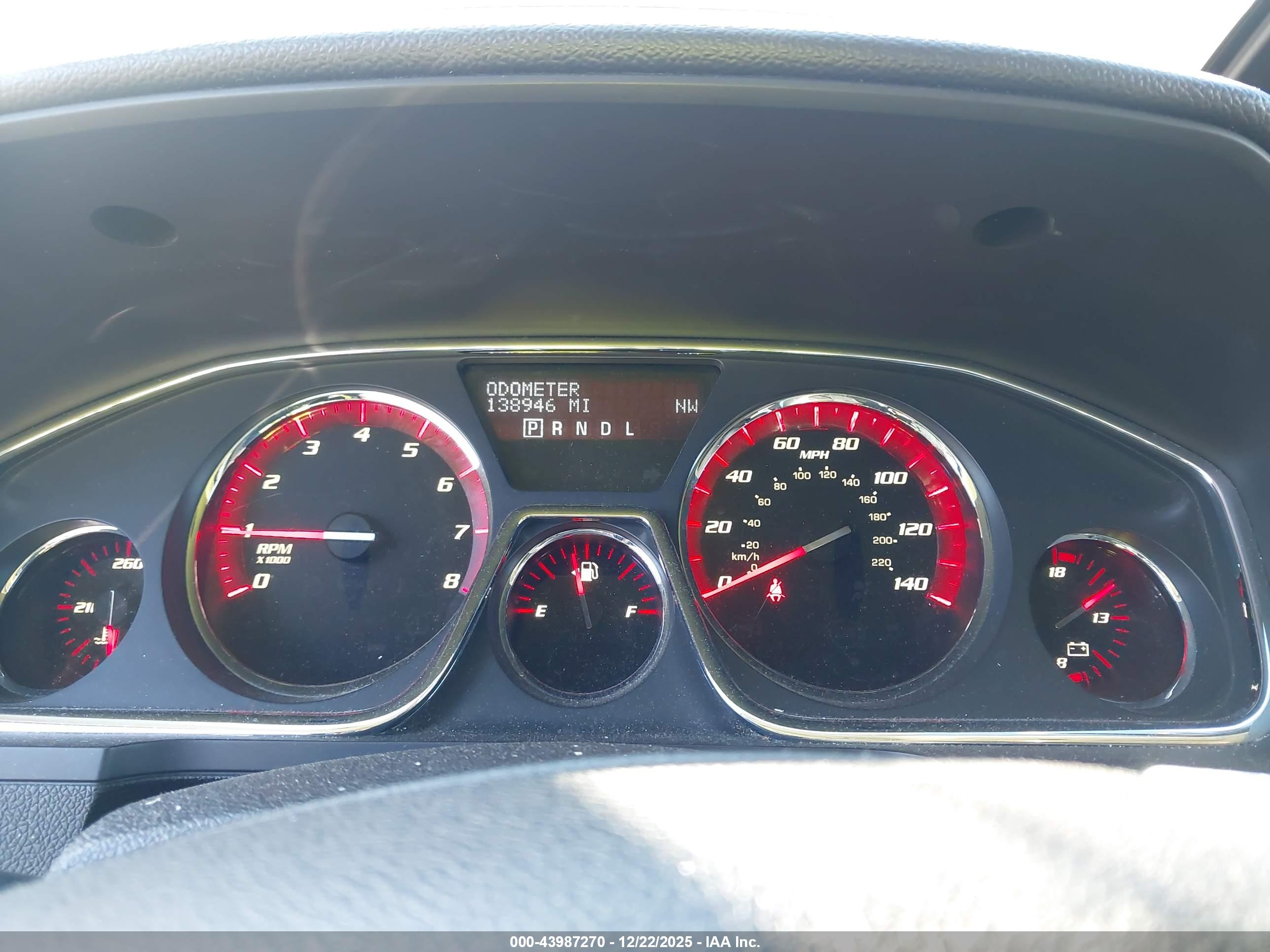 GMC ACADIA image 7