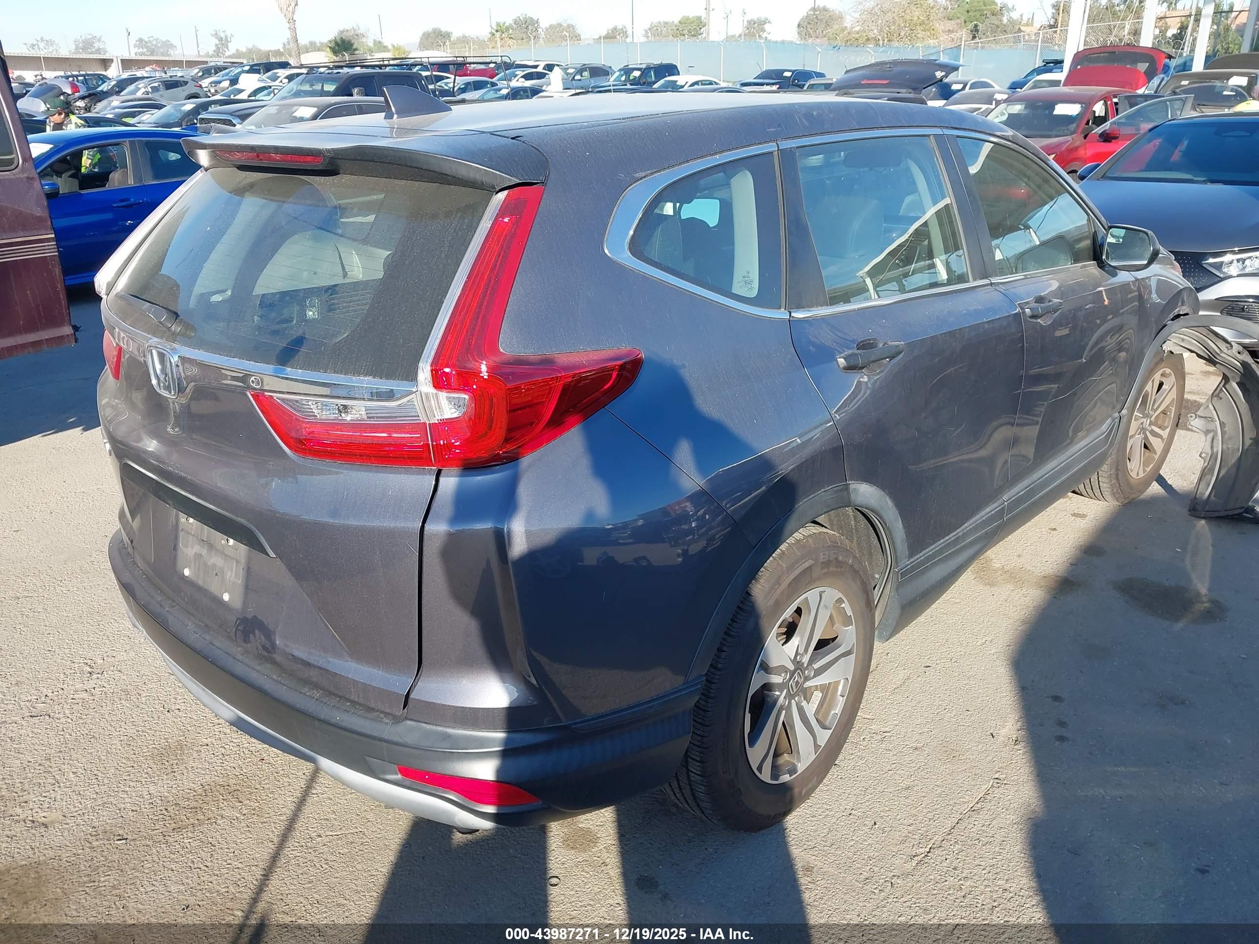 HONDA CR-V image 4
