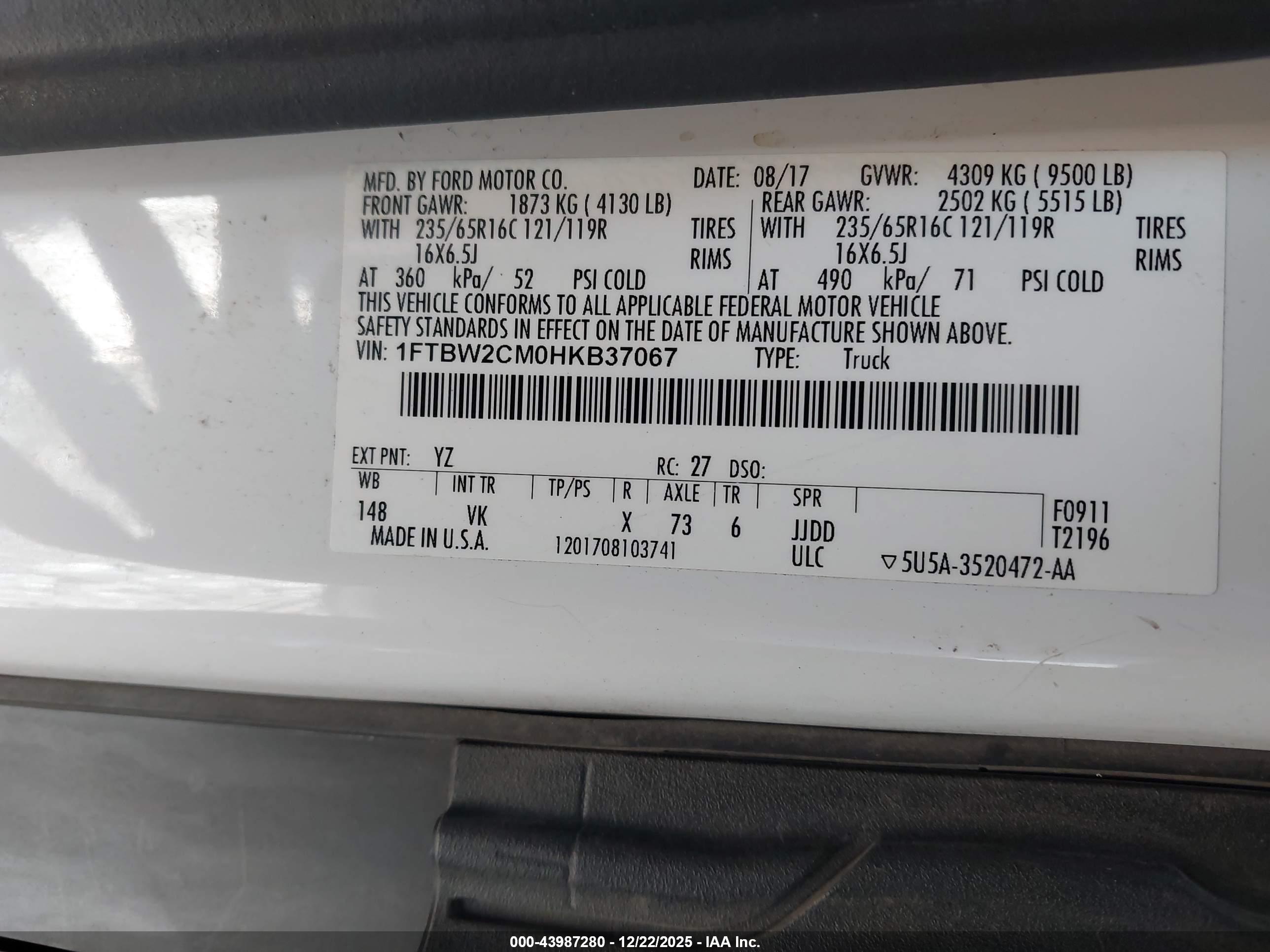FORD TRANSIT-350 image 9