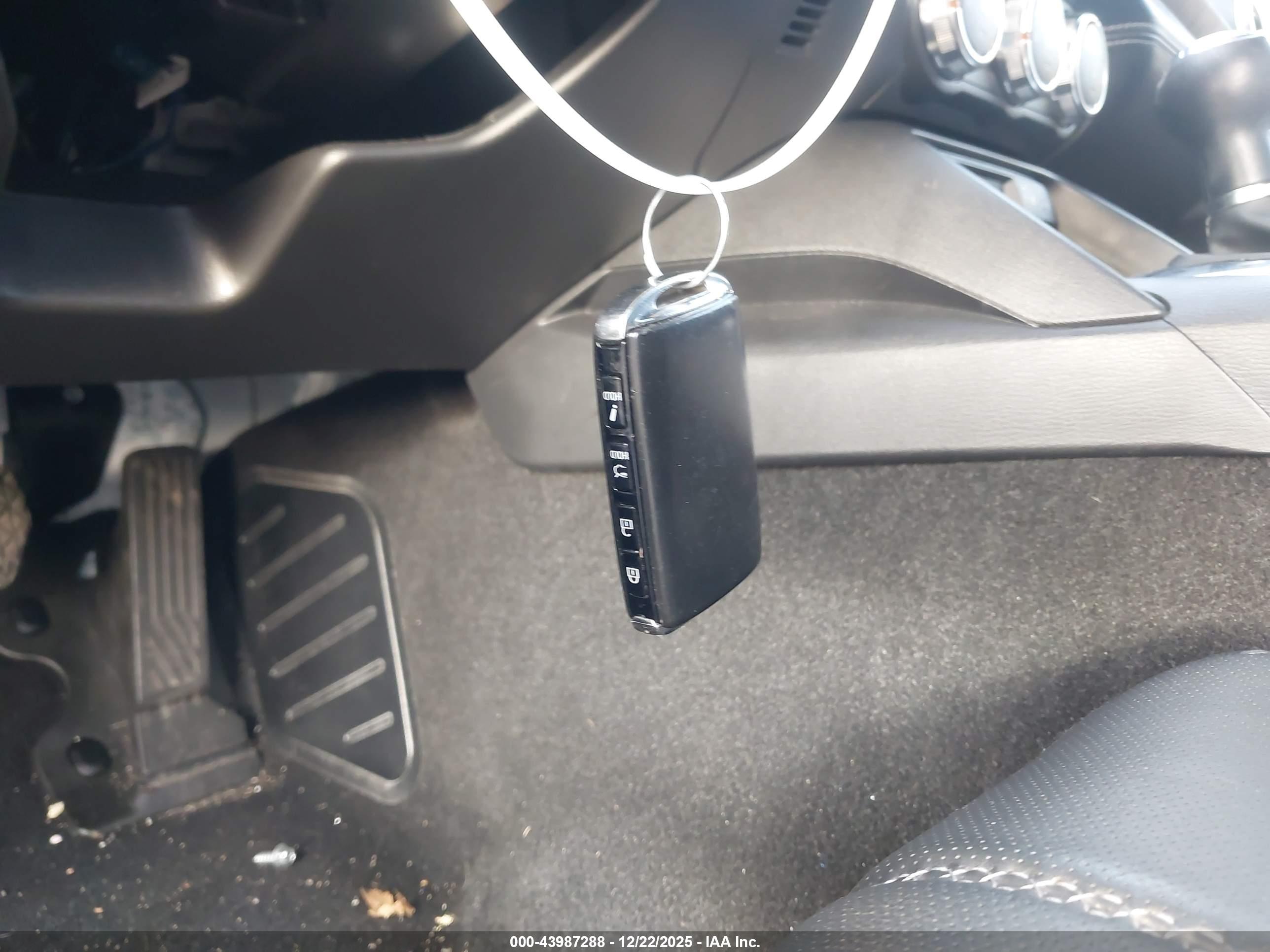 MAZDA MX-5 image 11