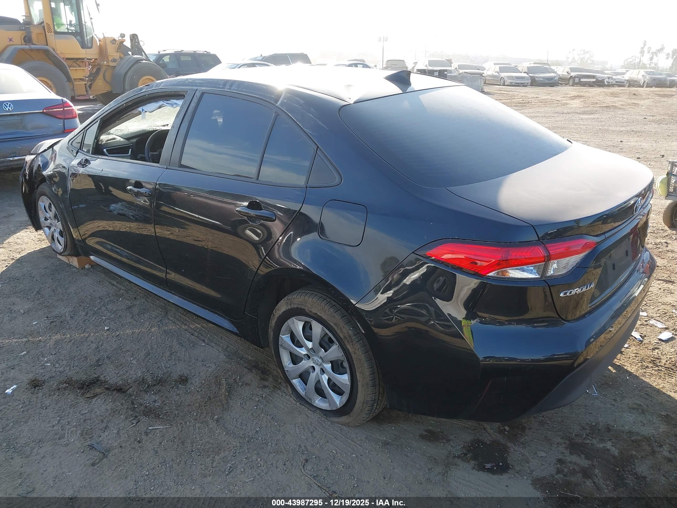 TOYOTA COROLLA image 3