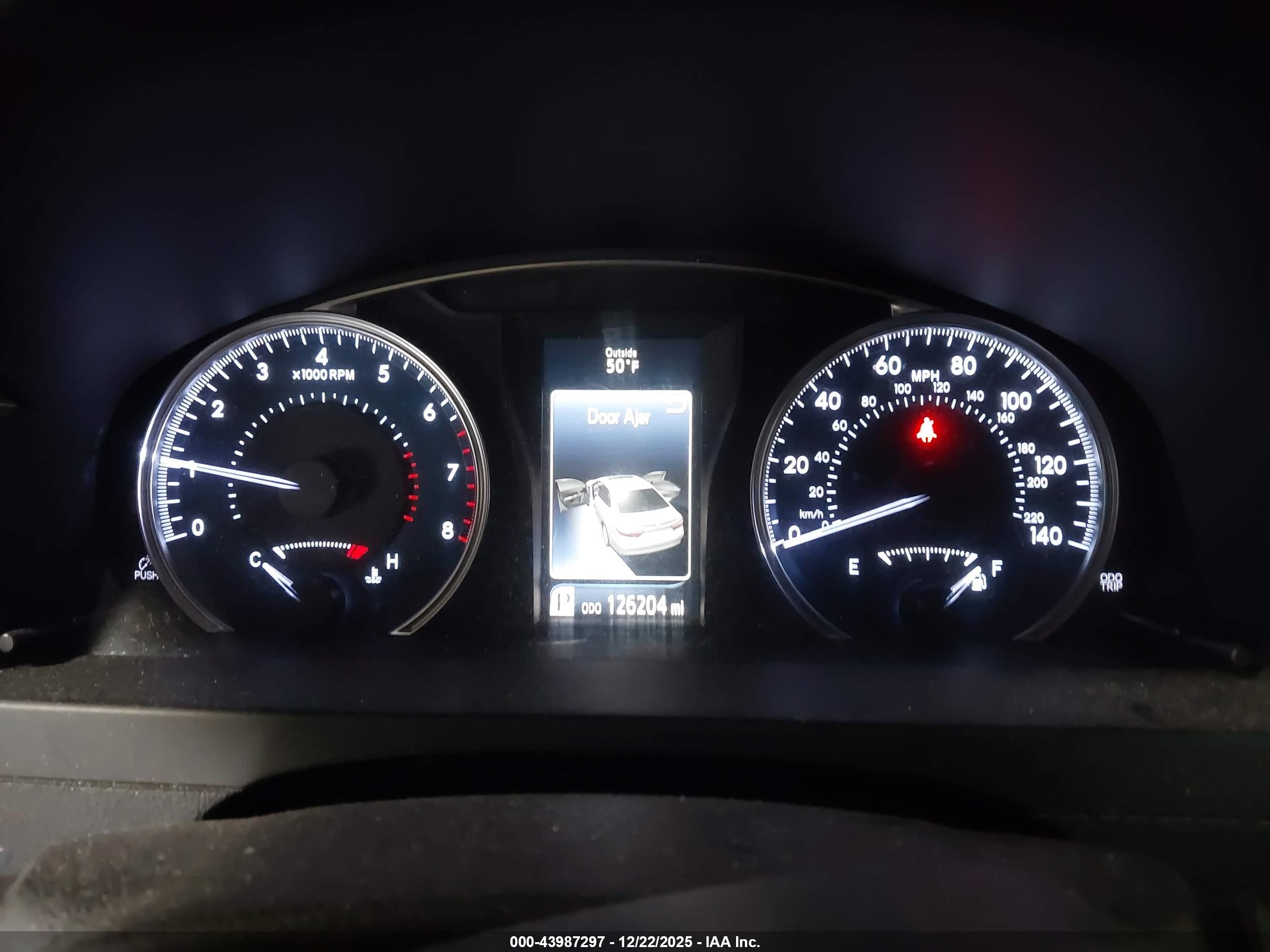 TOYOTA CAMRY image 7