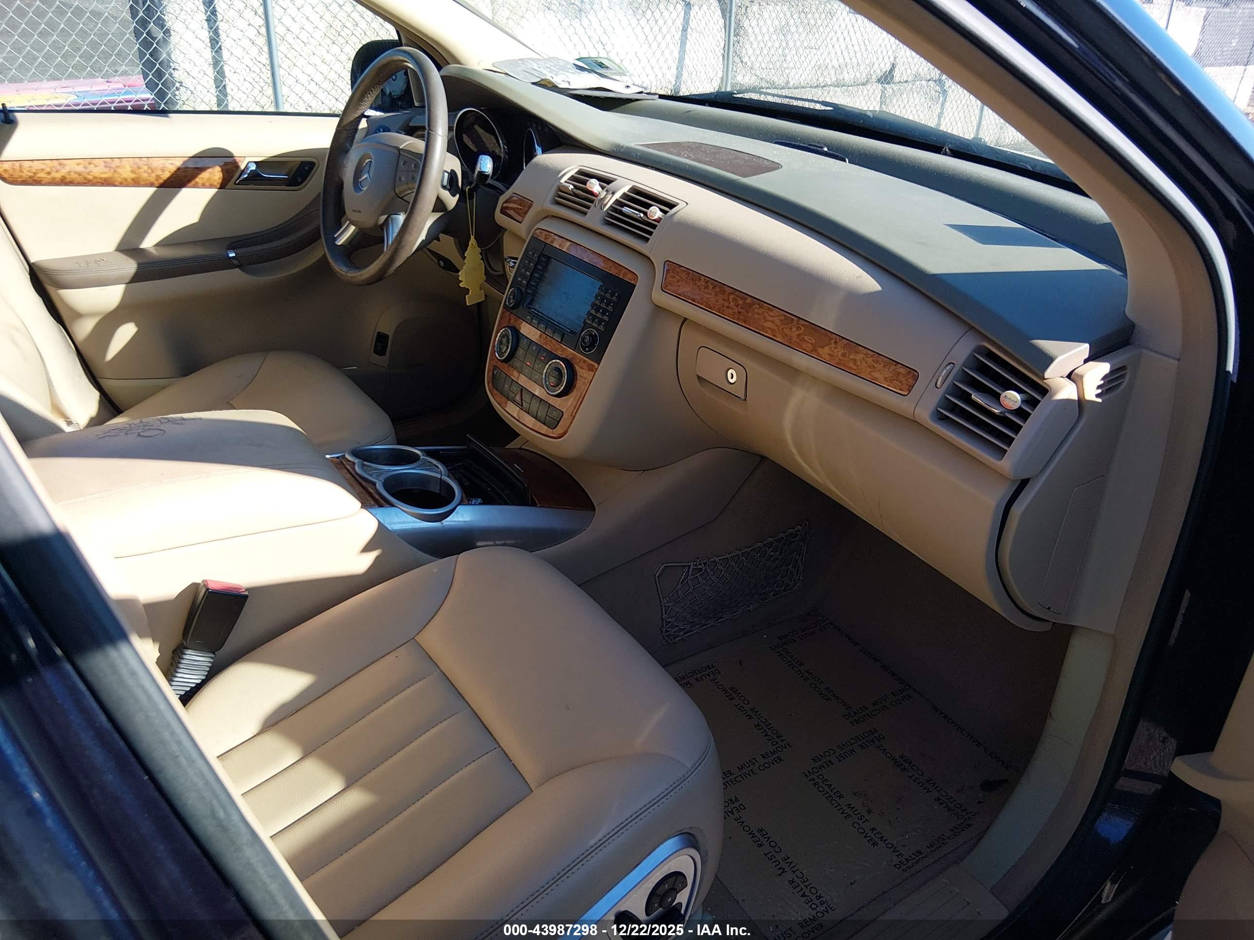 MERCEDES-BENZ R image 5