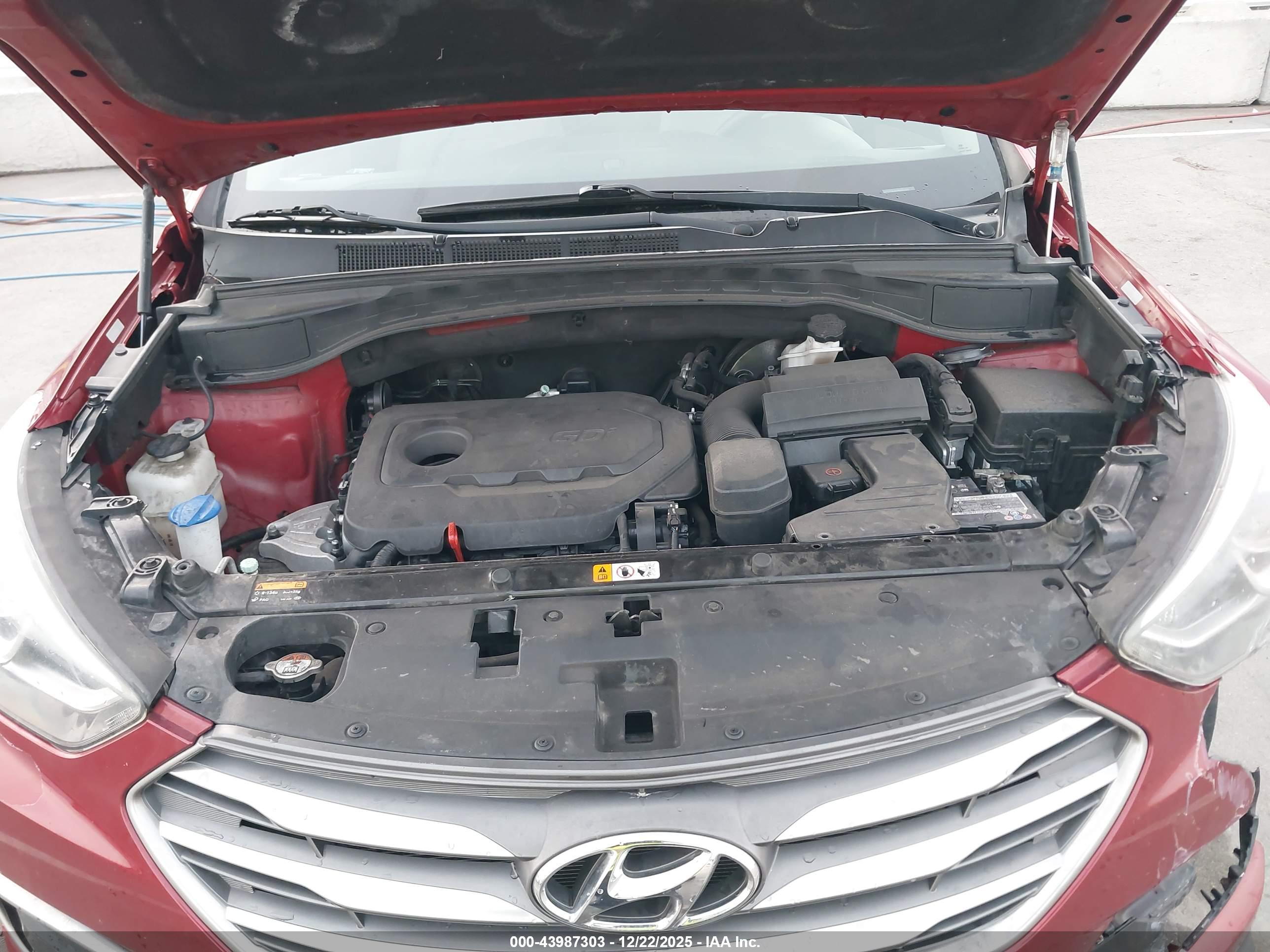 HYUNDAI SANTA image 10