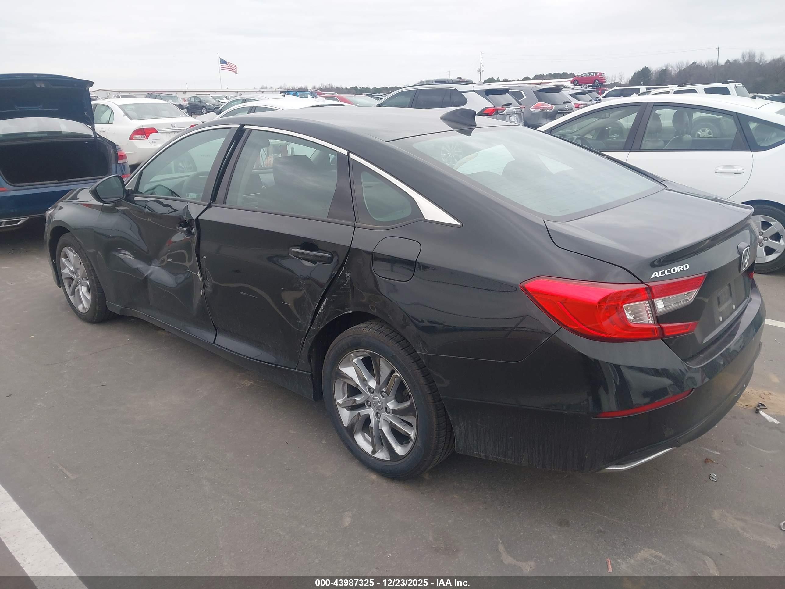 HONDA ACCORD image 3