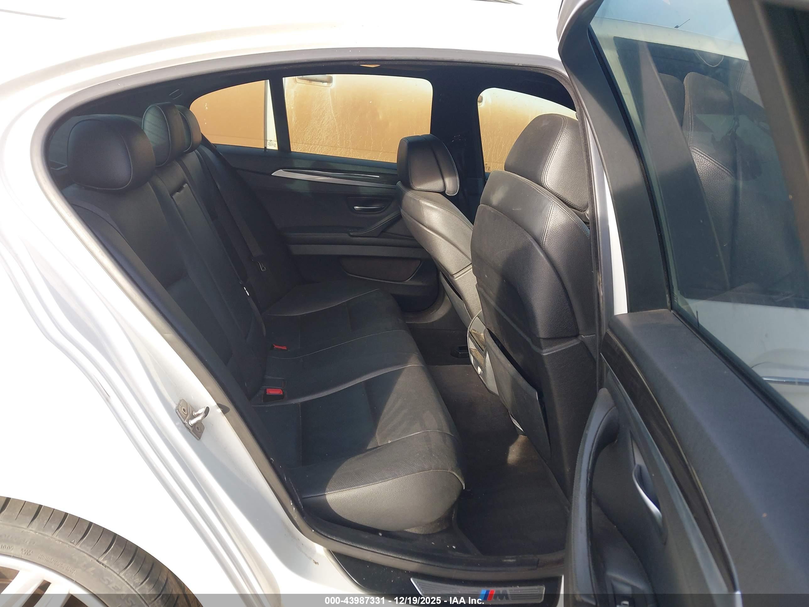 BMW 535I image 8
