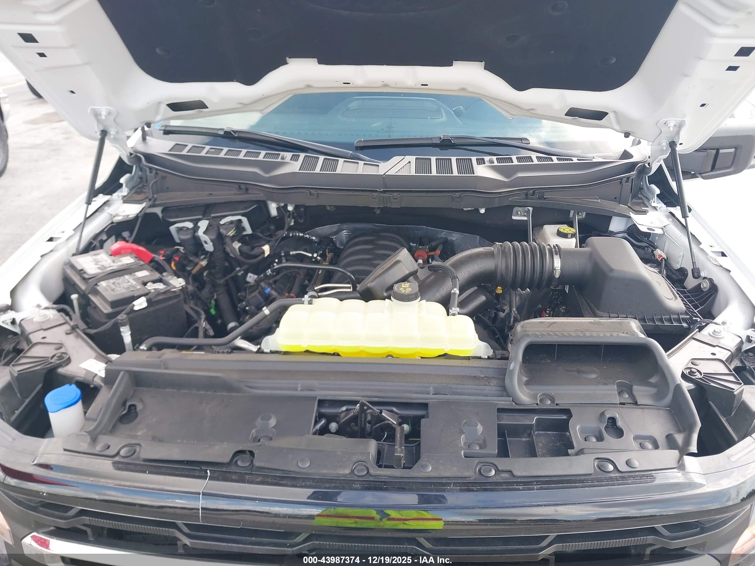 FORD F-150 image 10