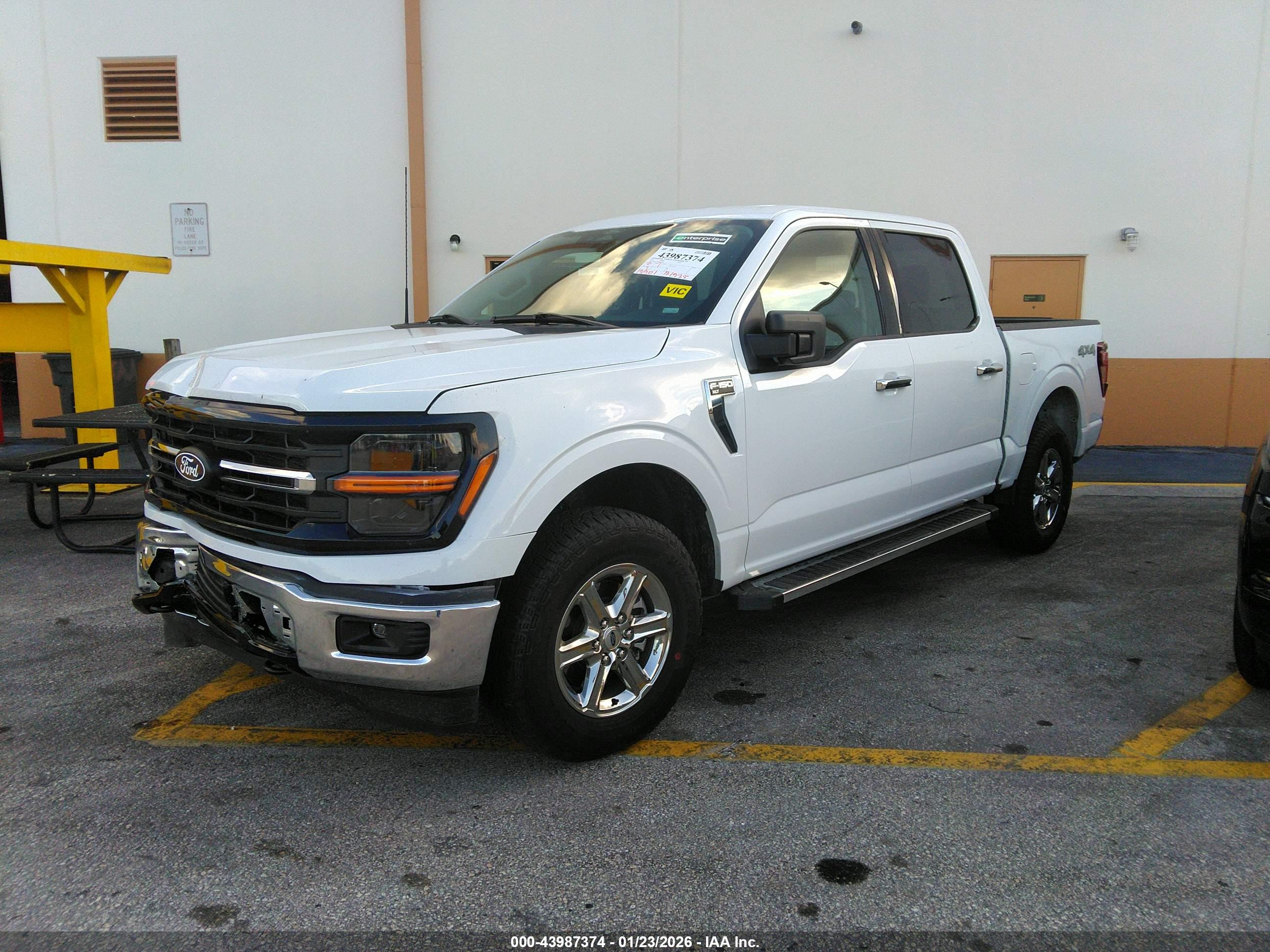 FORD F-150 image 2
