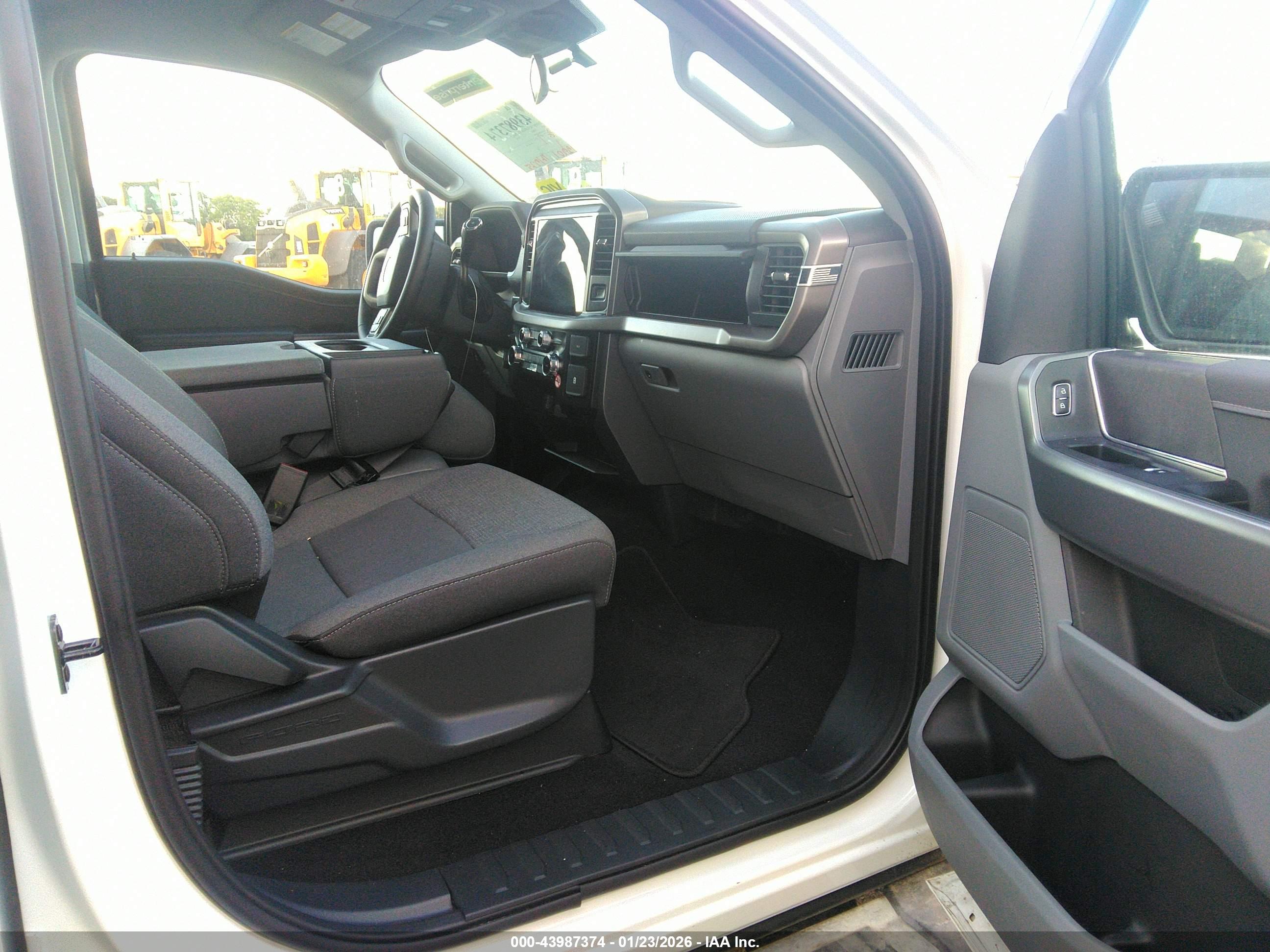 FORD F-150 image 5