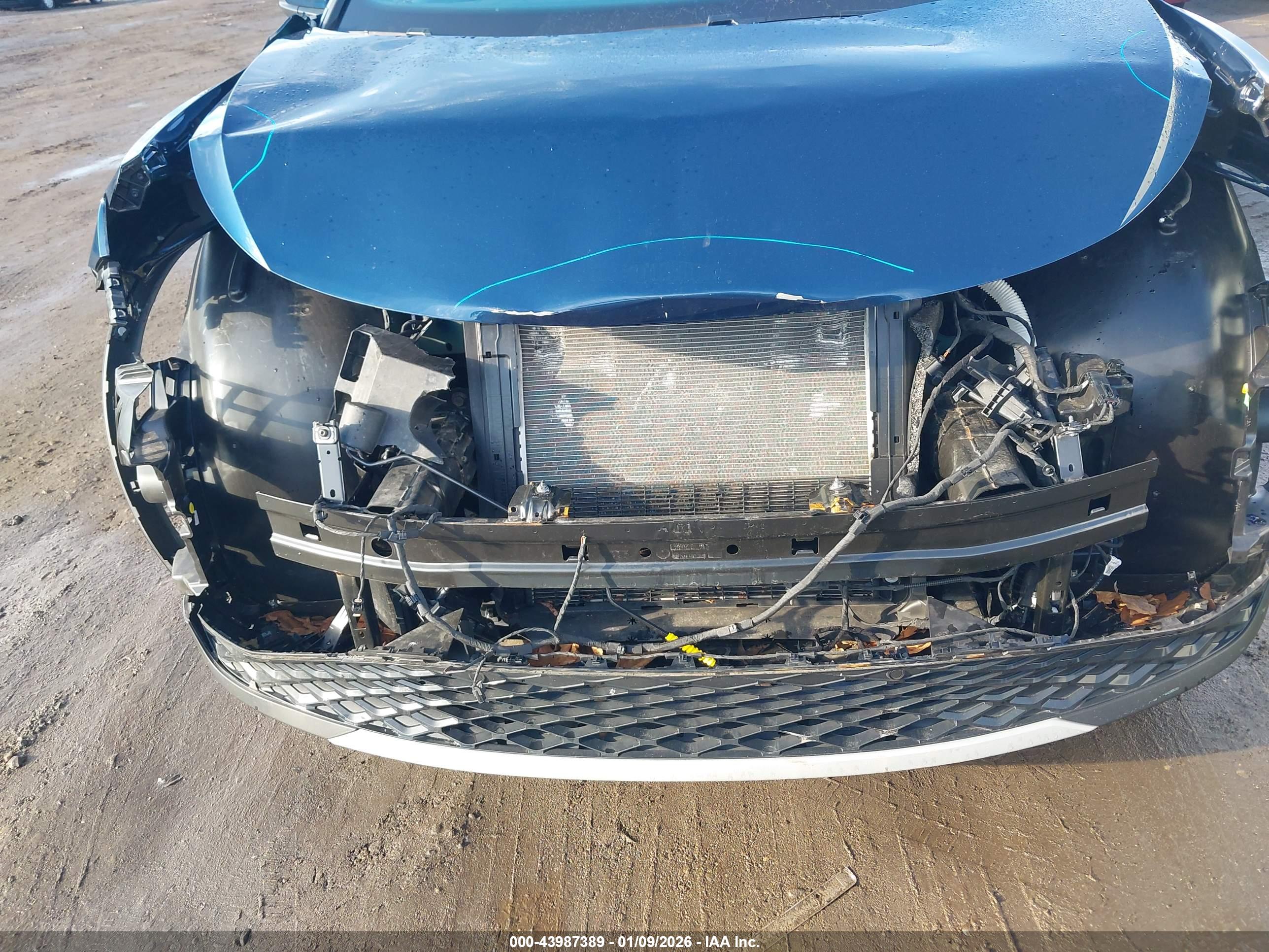 VOLKSWAGEN ID.4 image 6