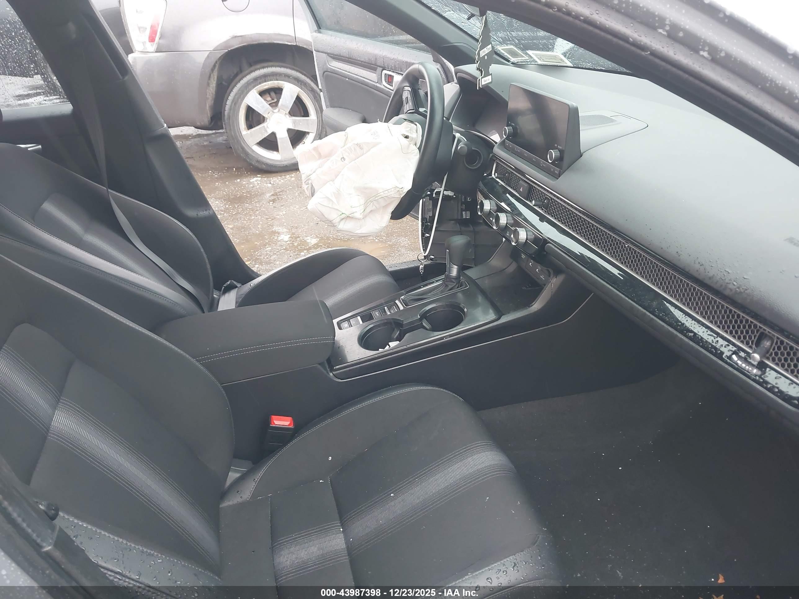 HONDA CIVIC image 5