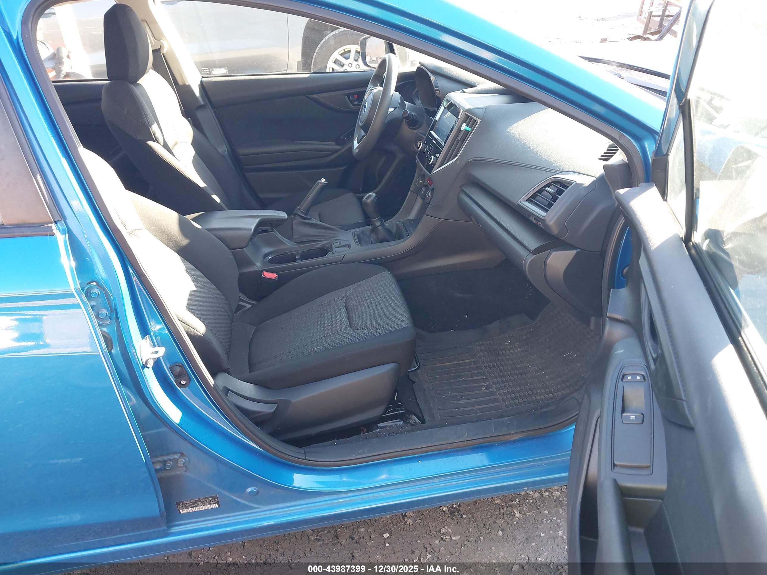 SUBARU IMPREZA image 5
