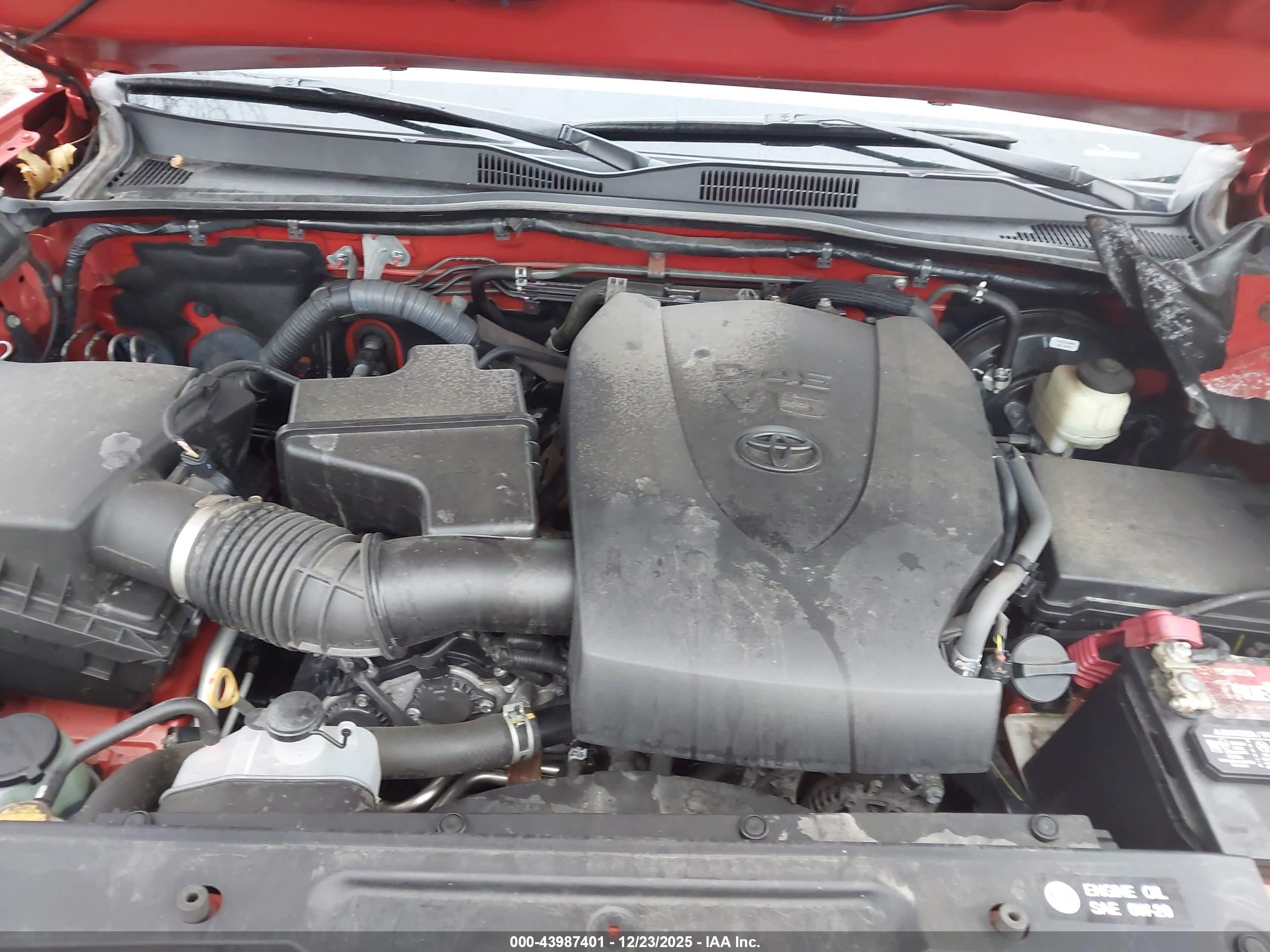 TOYOTA TACOMA image 10