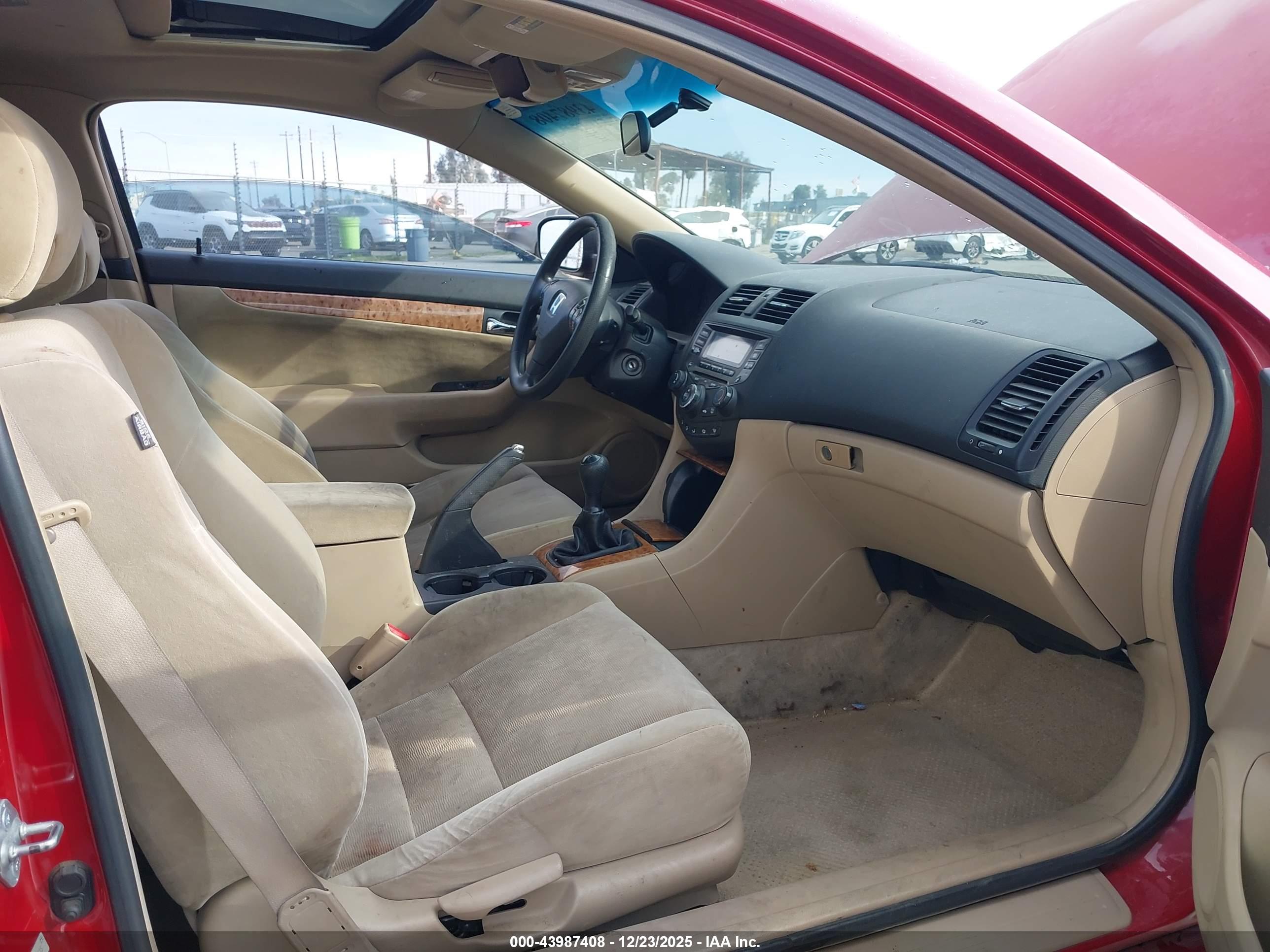 HONDA ACCORD image 5