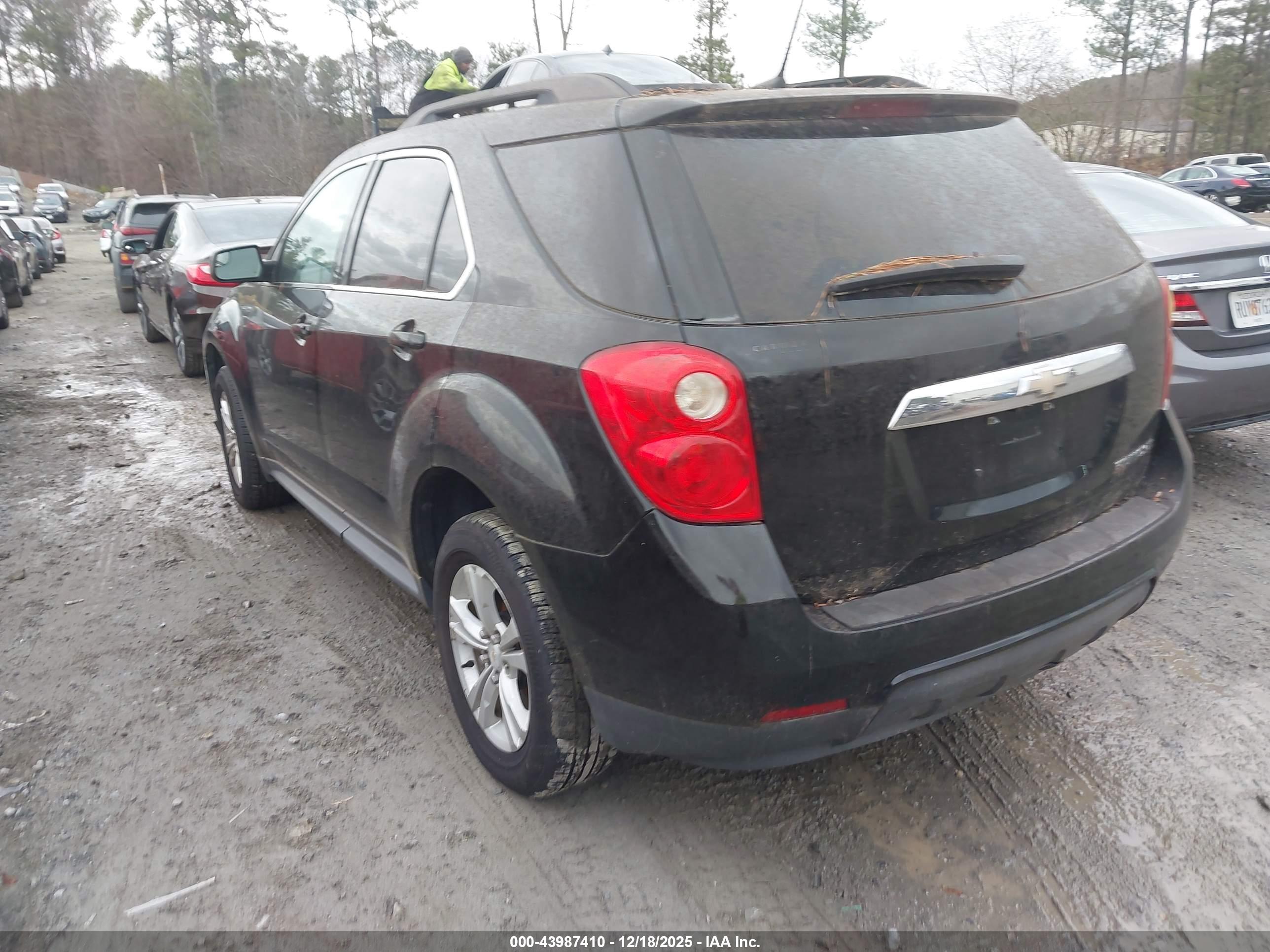 CHEVROLET EQUINOX image 3