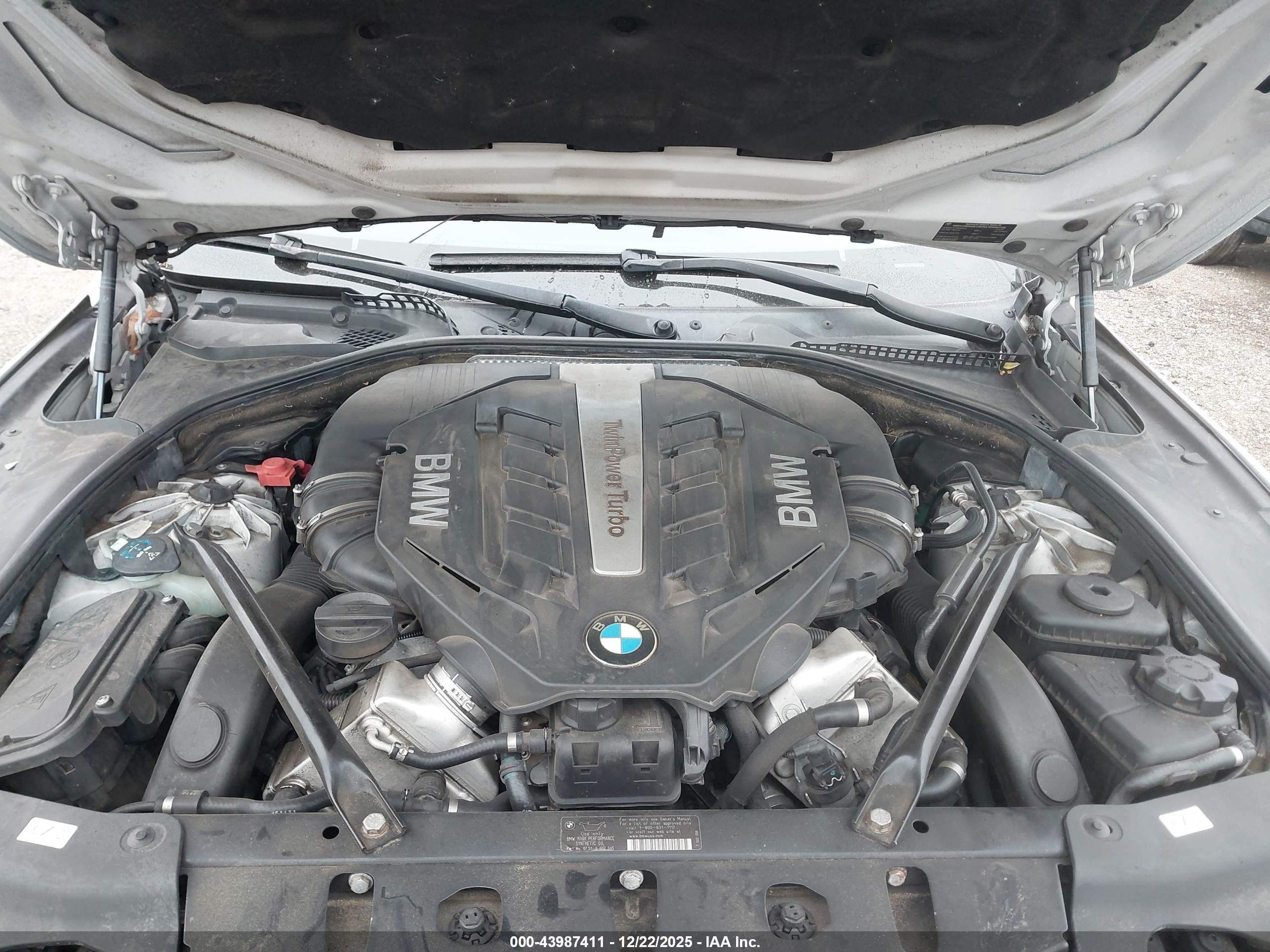 BMW 650I image 10