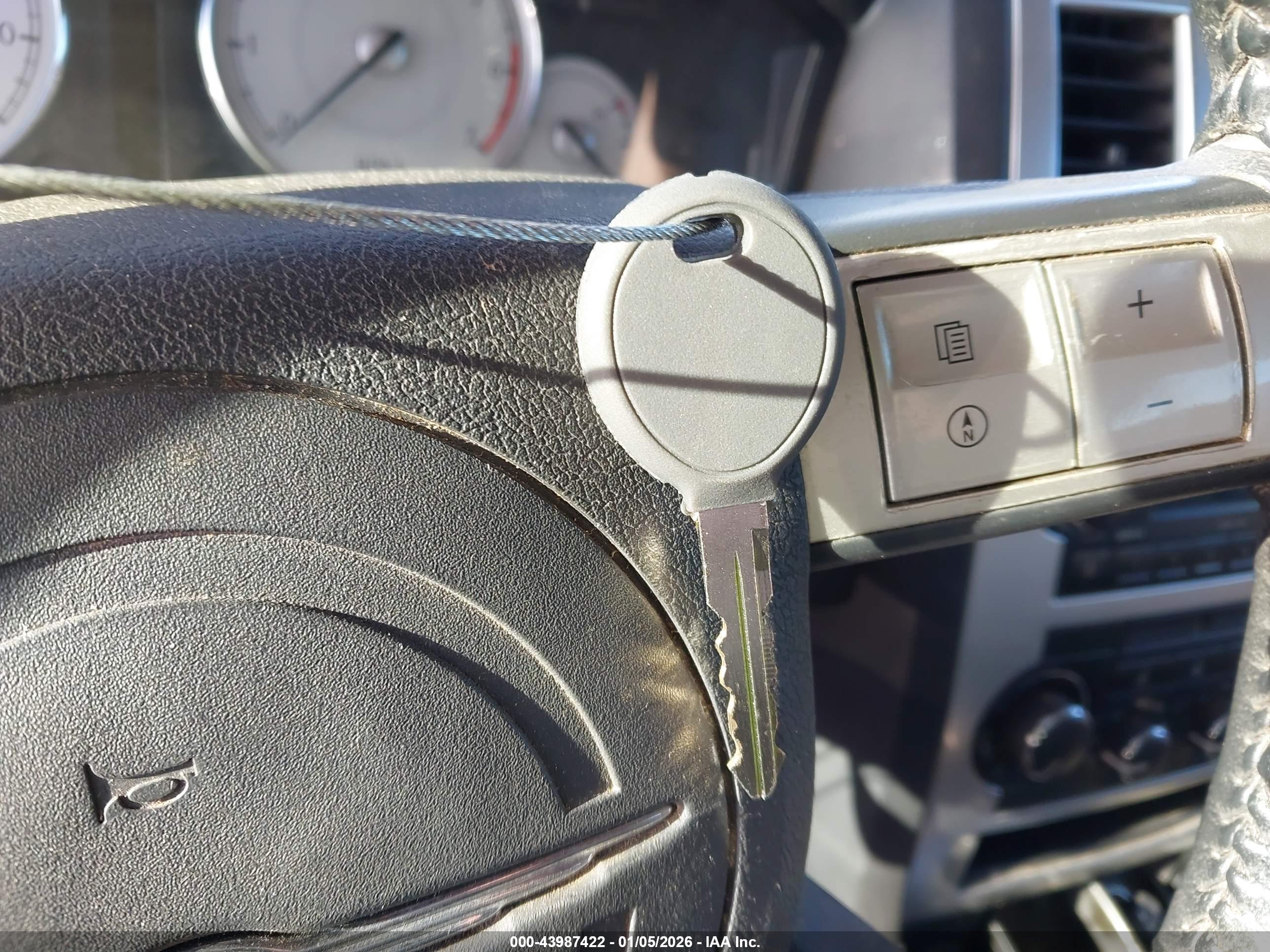 CHRYSLER 300C image 11