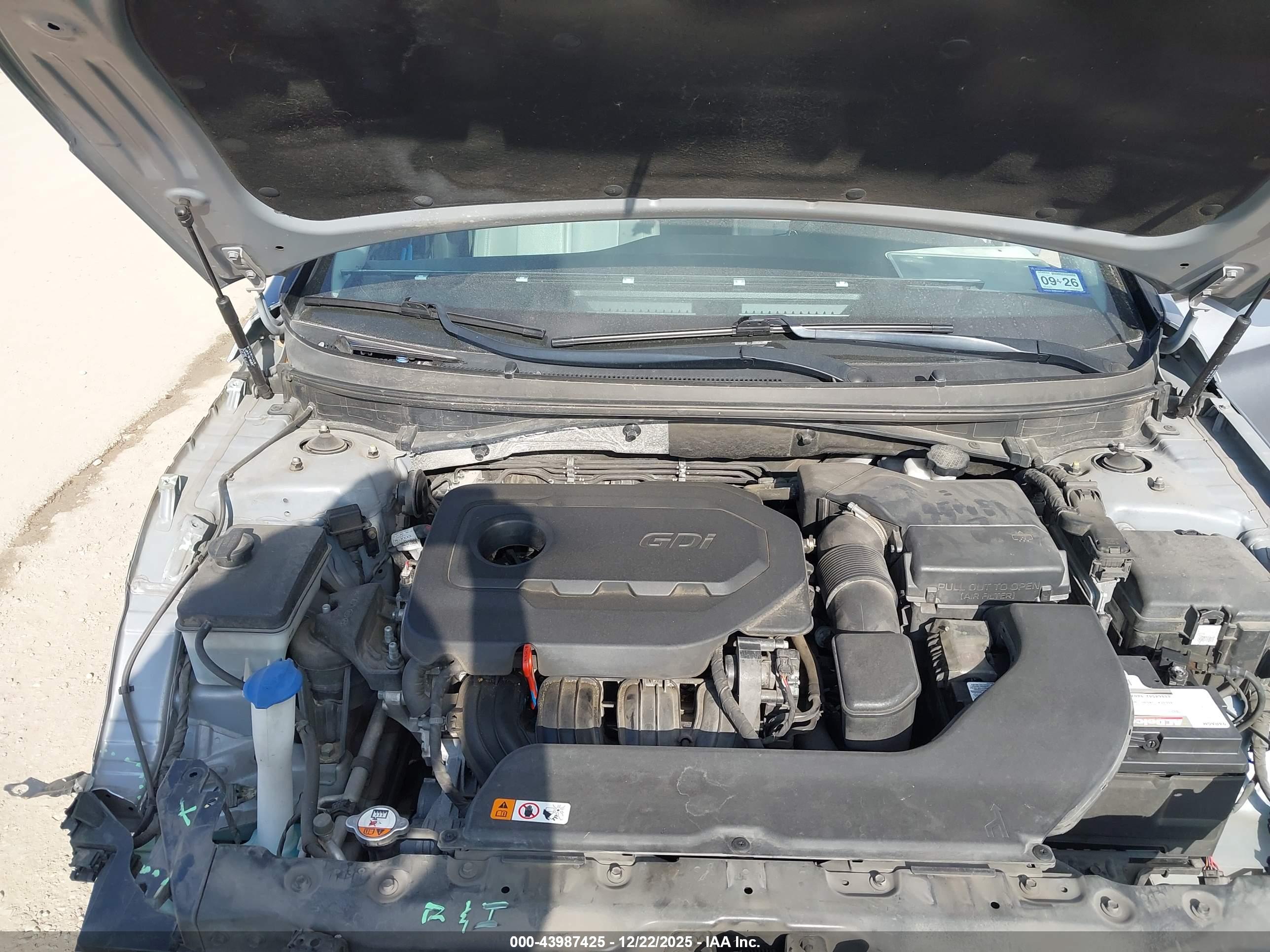 HYUNDAI SONATA image 10
