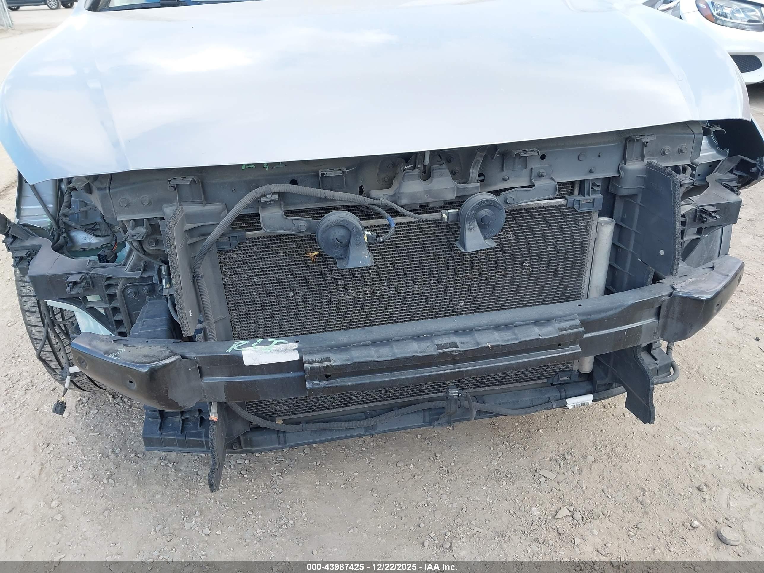 HYUNDAI SONATA image 6
