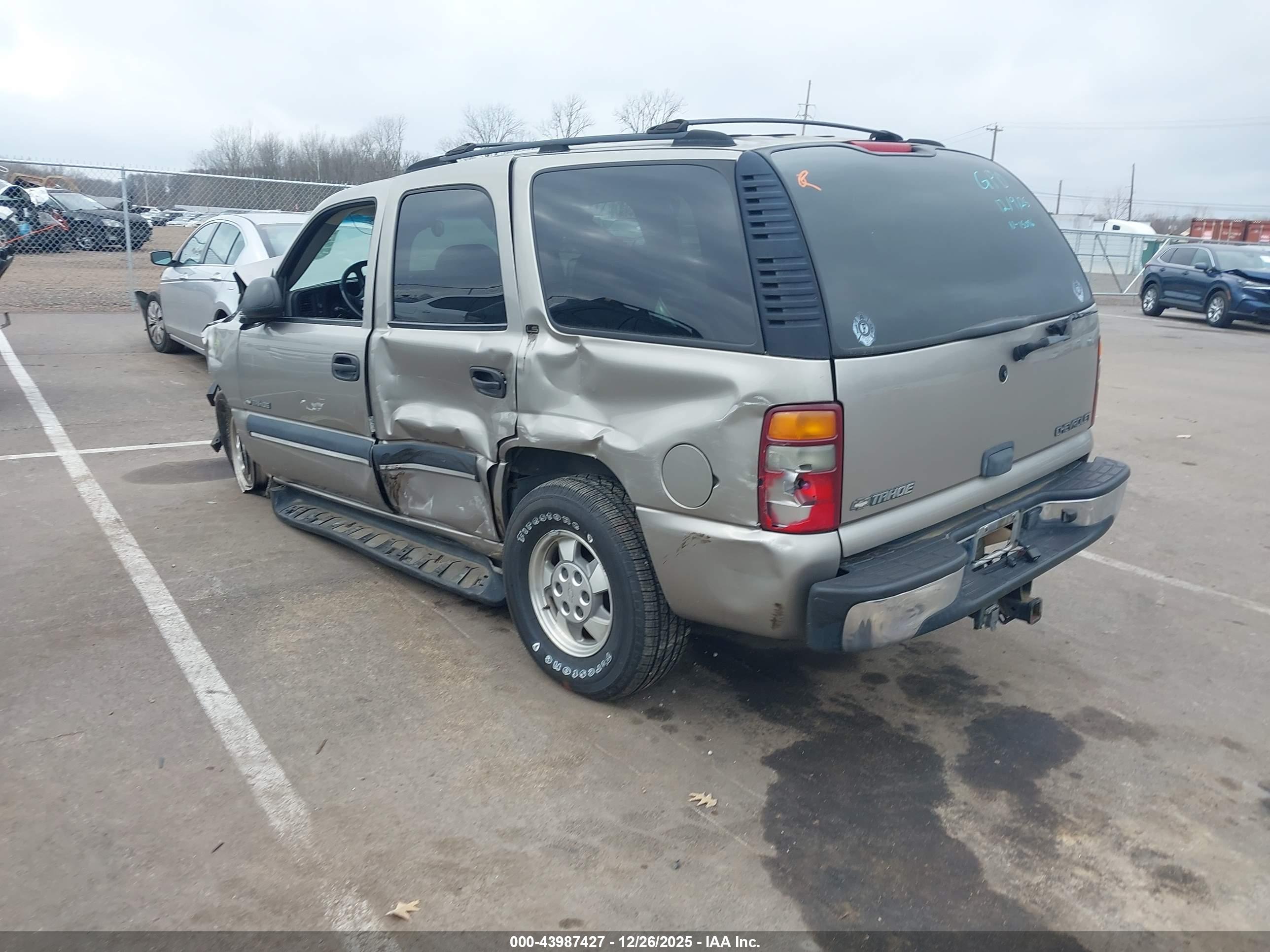 CHEVROLET TAHOE image 3