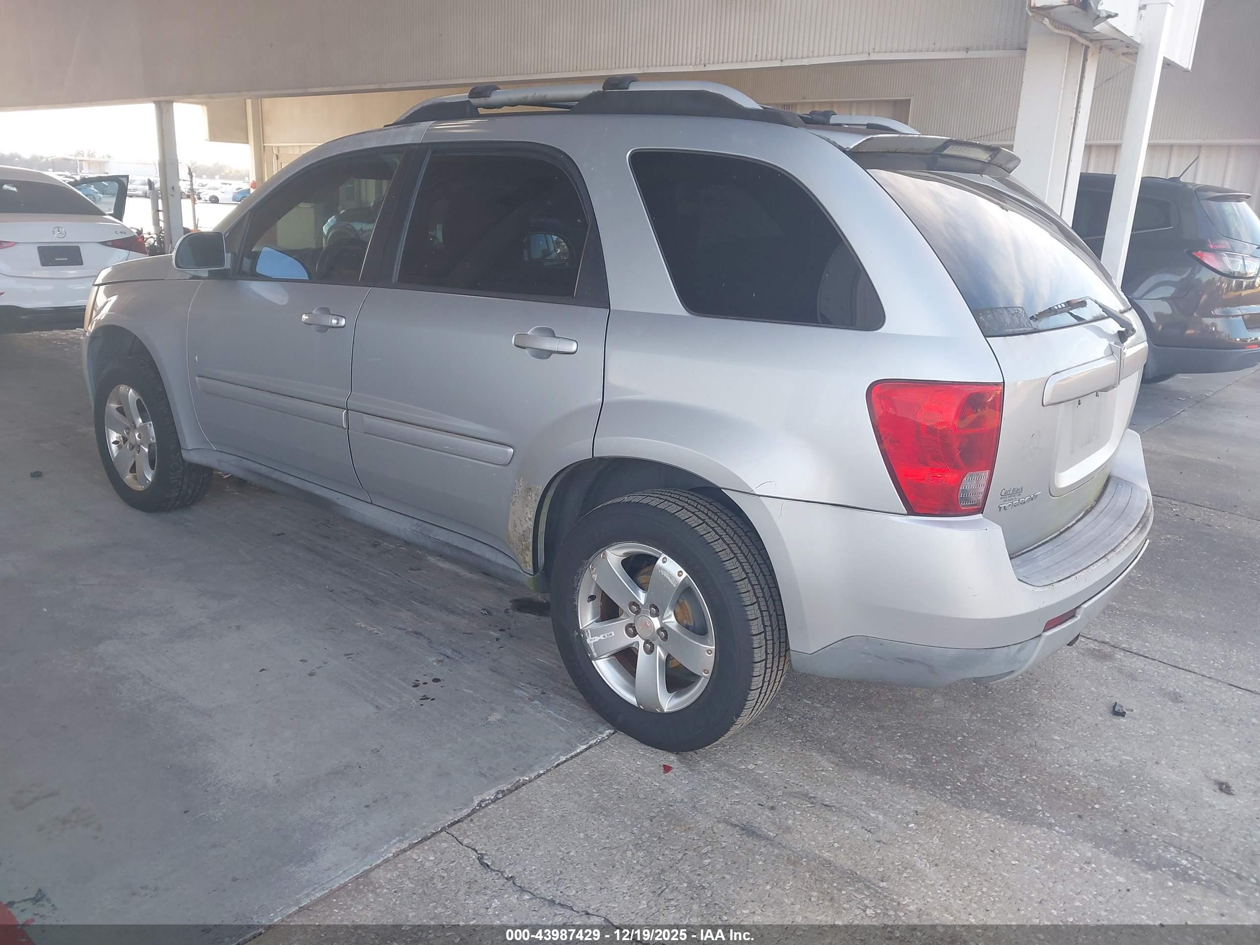 PONTIAC TORRENT image 3