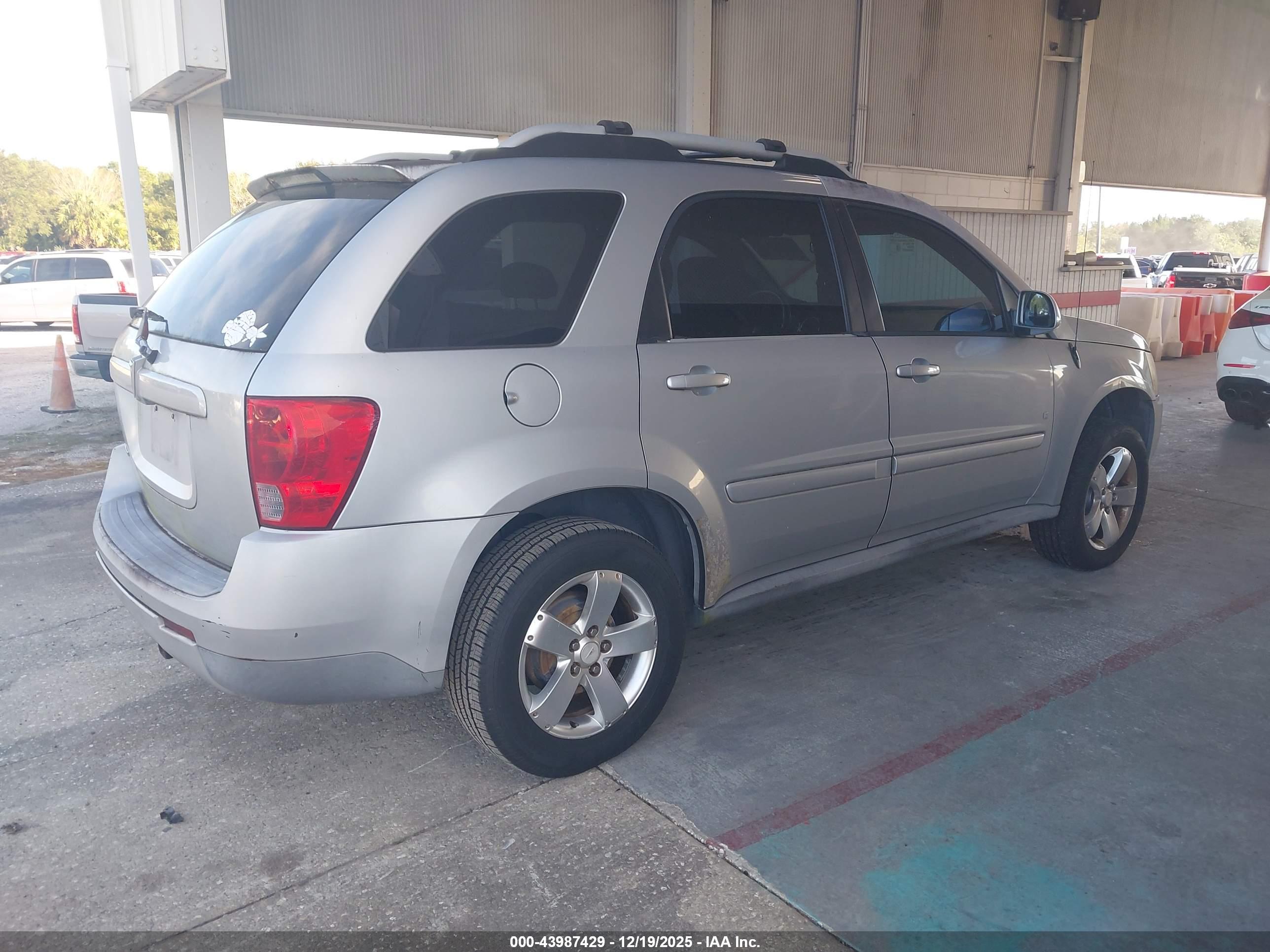 PONTIAC TORRENT image 4