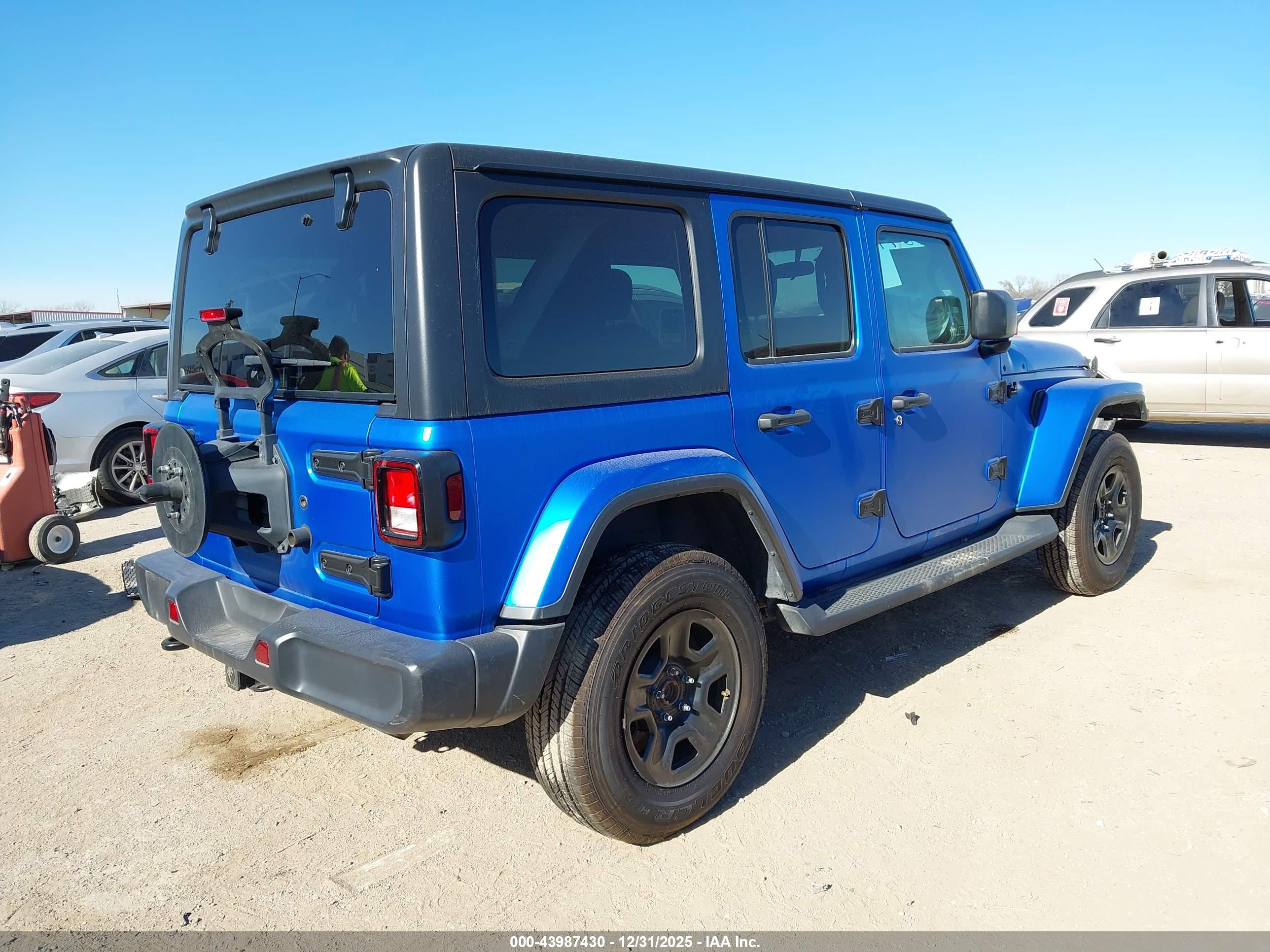 JEEP WRANGLER image 4