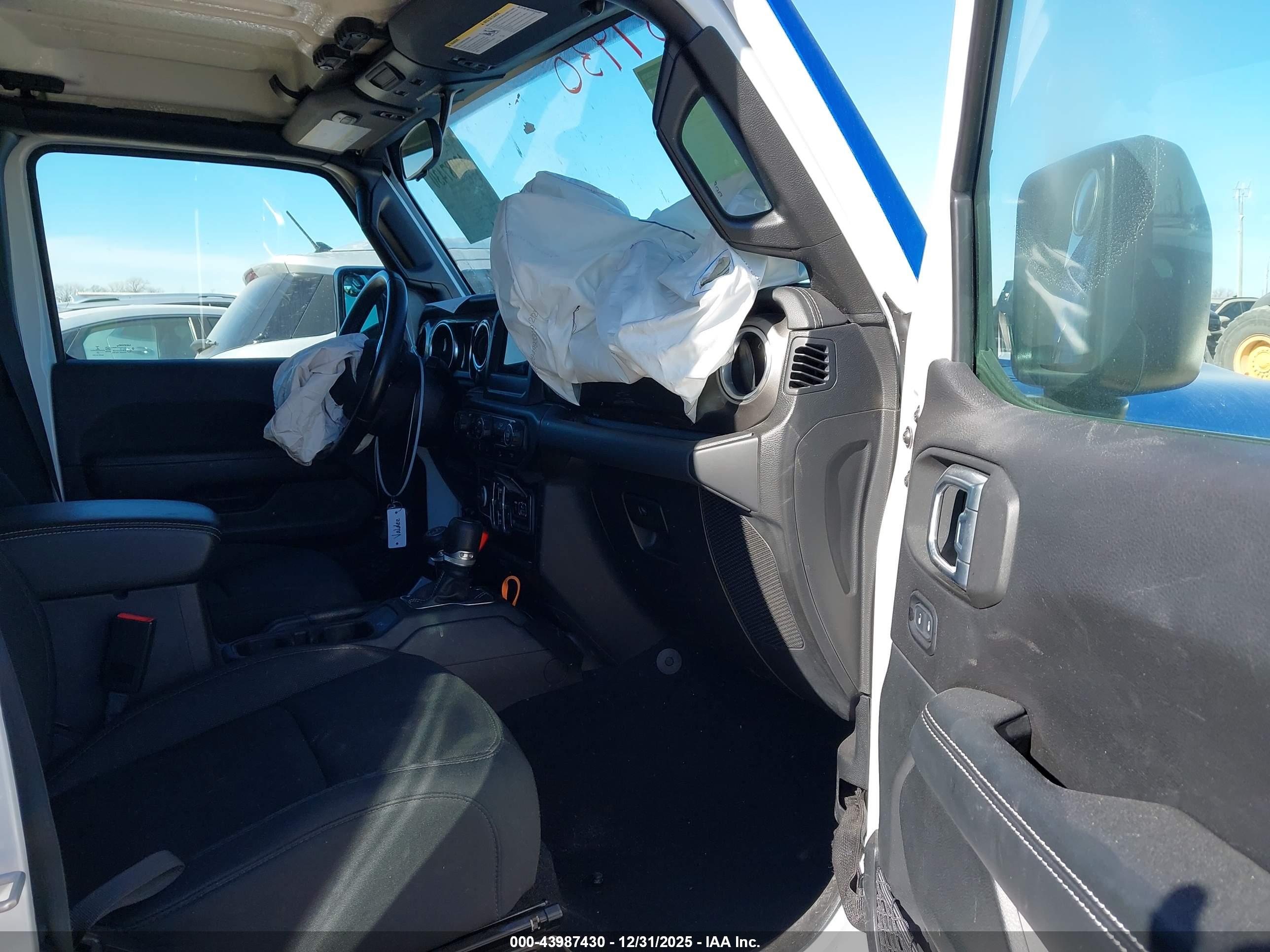 JEEP WRANGLER image 5
