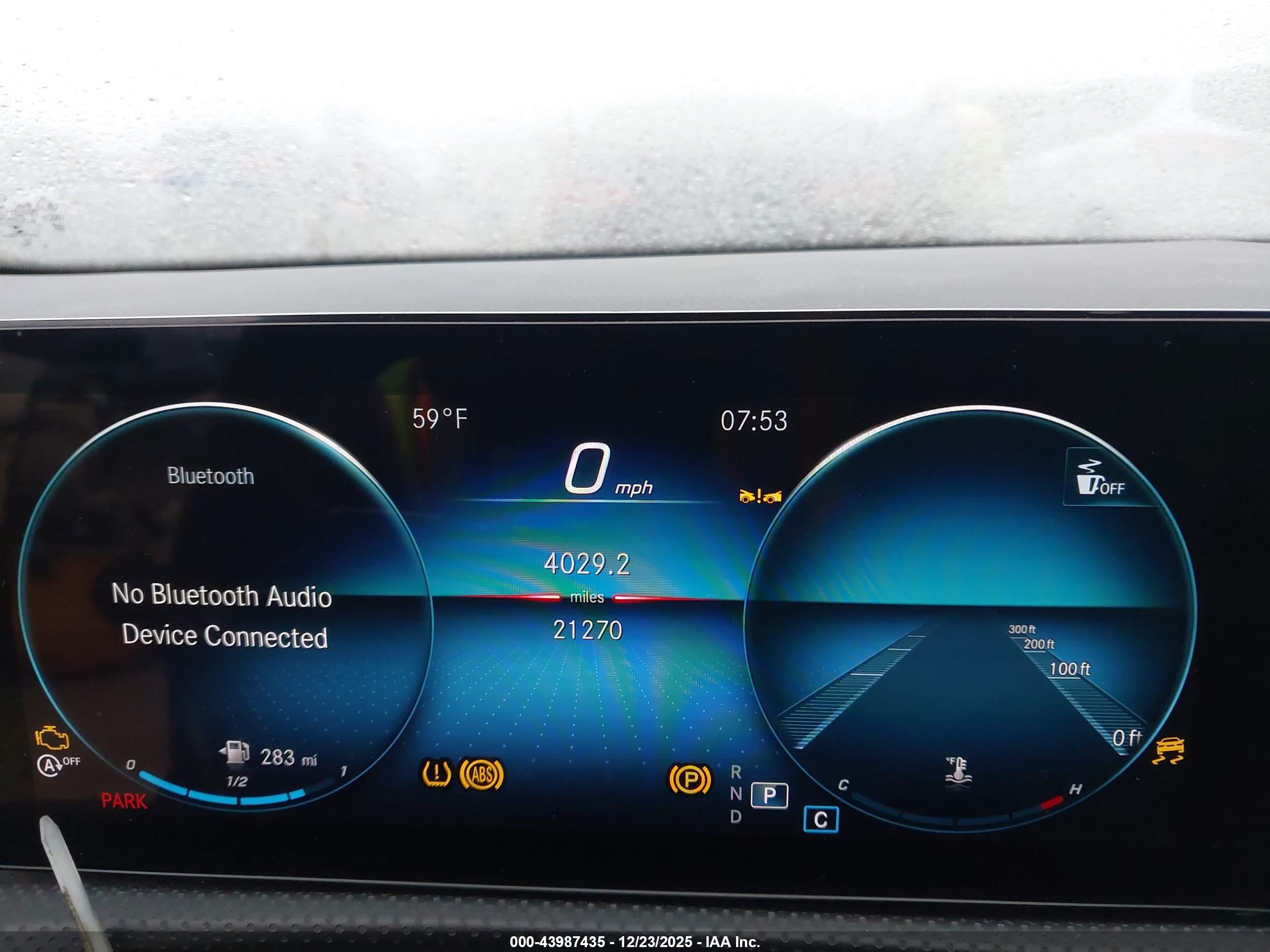 MERCEDES-BENZ CLA image 7