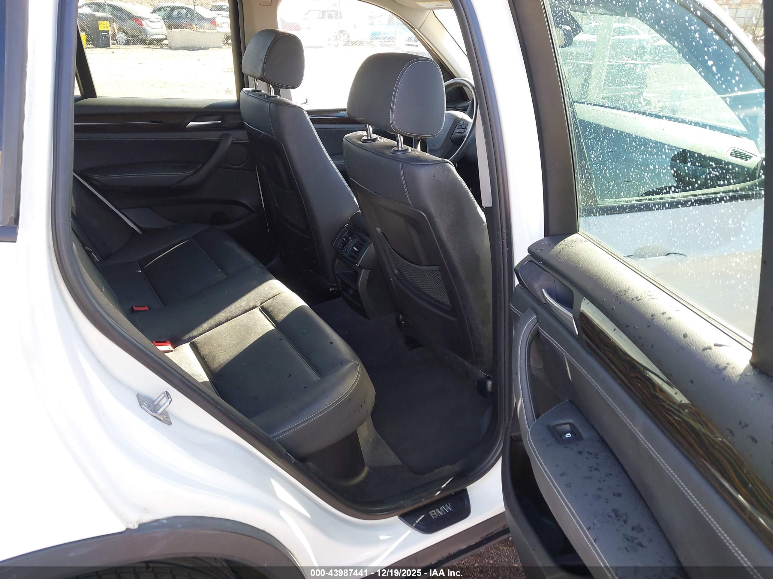 BMW X3 image 8