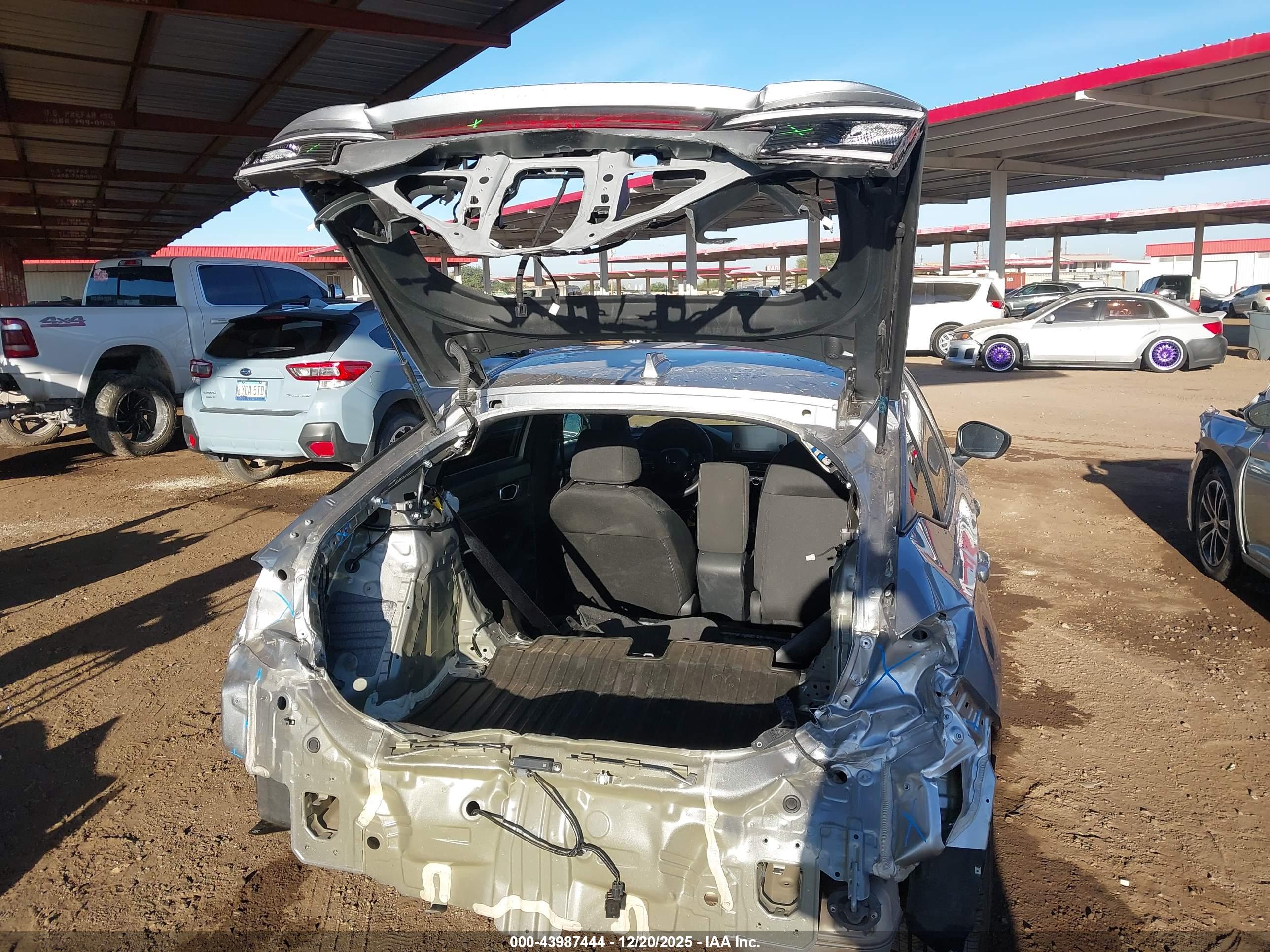 HONDA CIVIC image 6