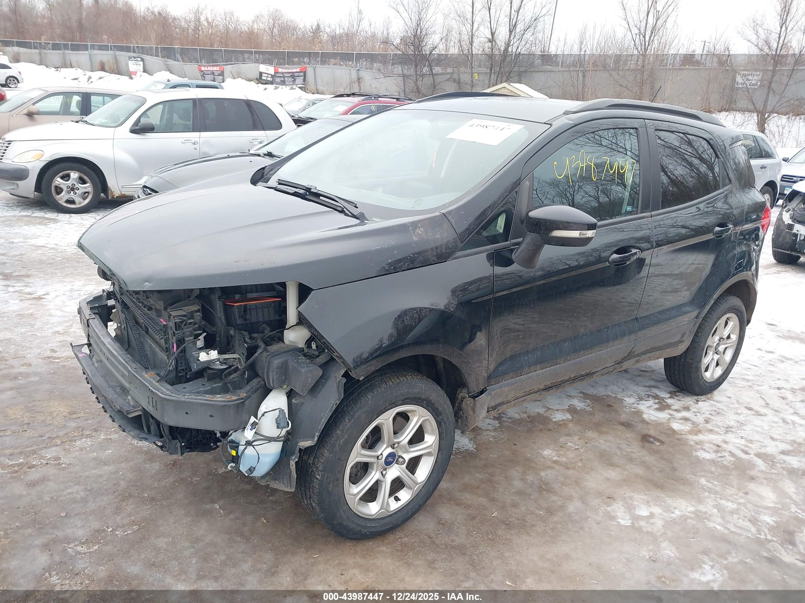 FORD ECOSPORT image 2