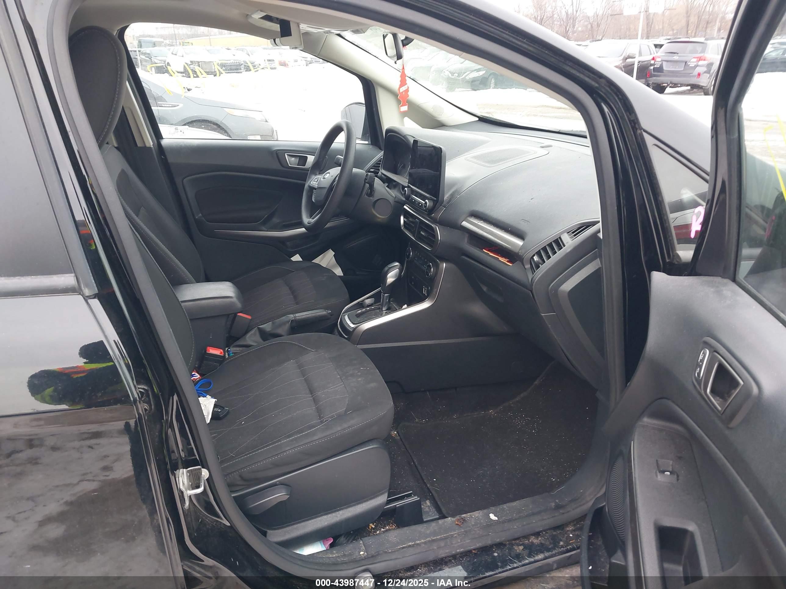 FORD ECOSPORT image 5