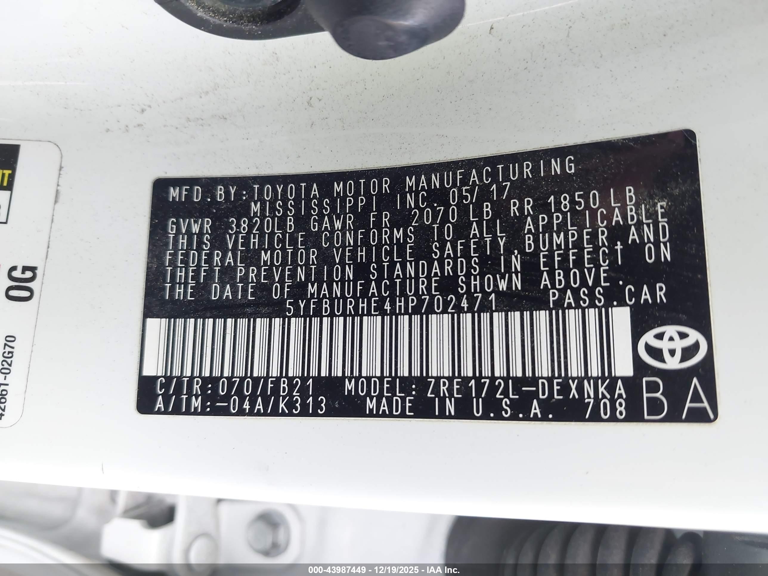 TOYOTA COROLLA image 9