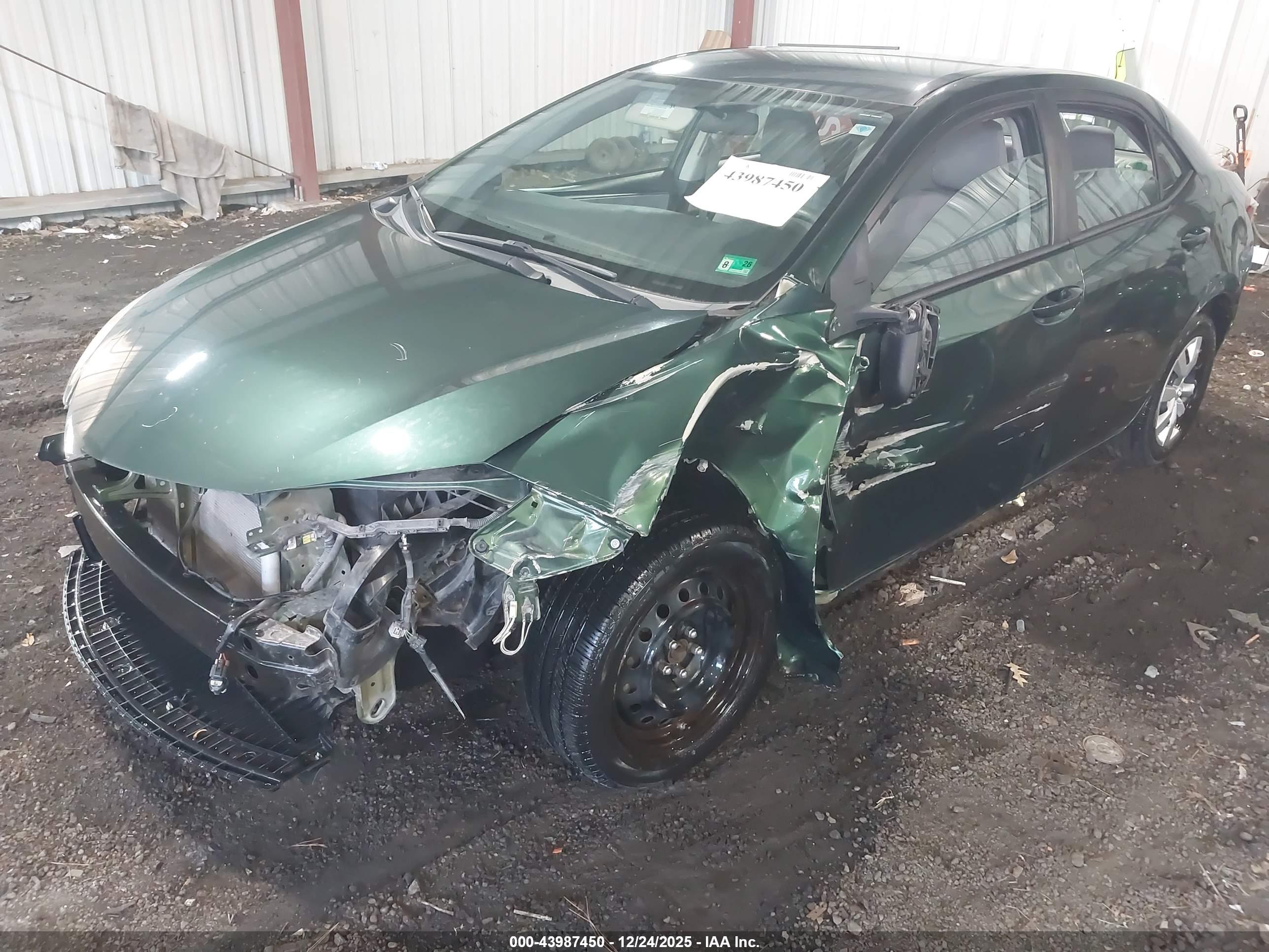 TOYOTA COROLLA image 2