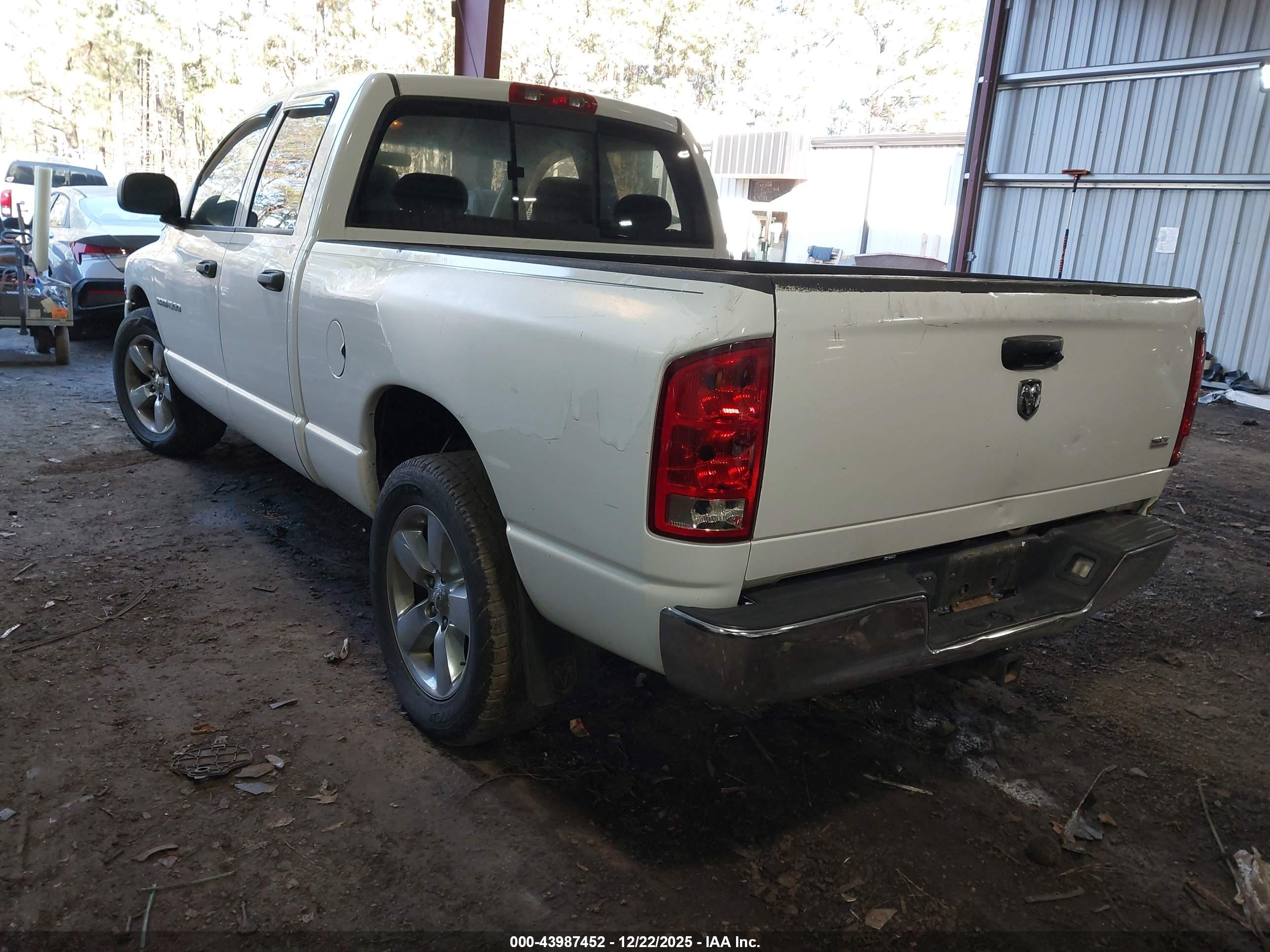DODGE RAM image 3