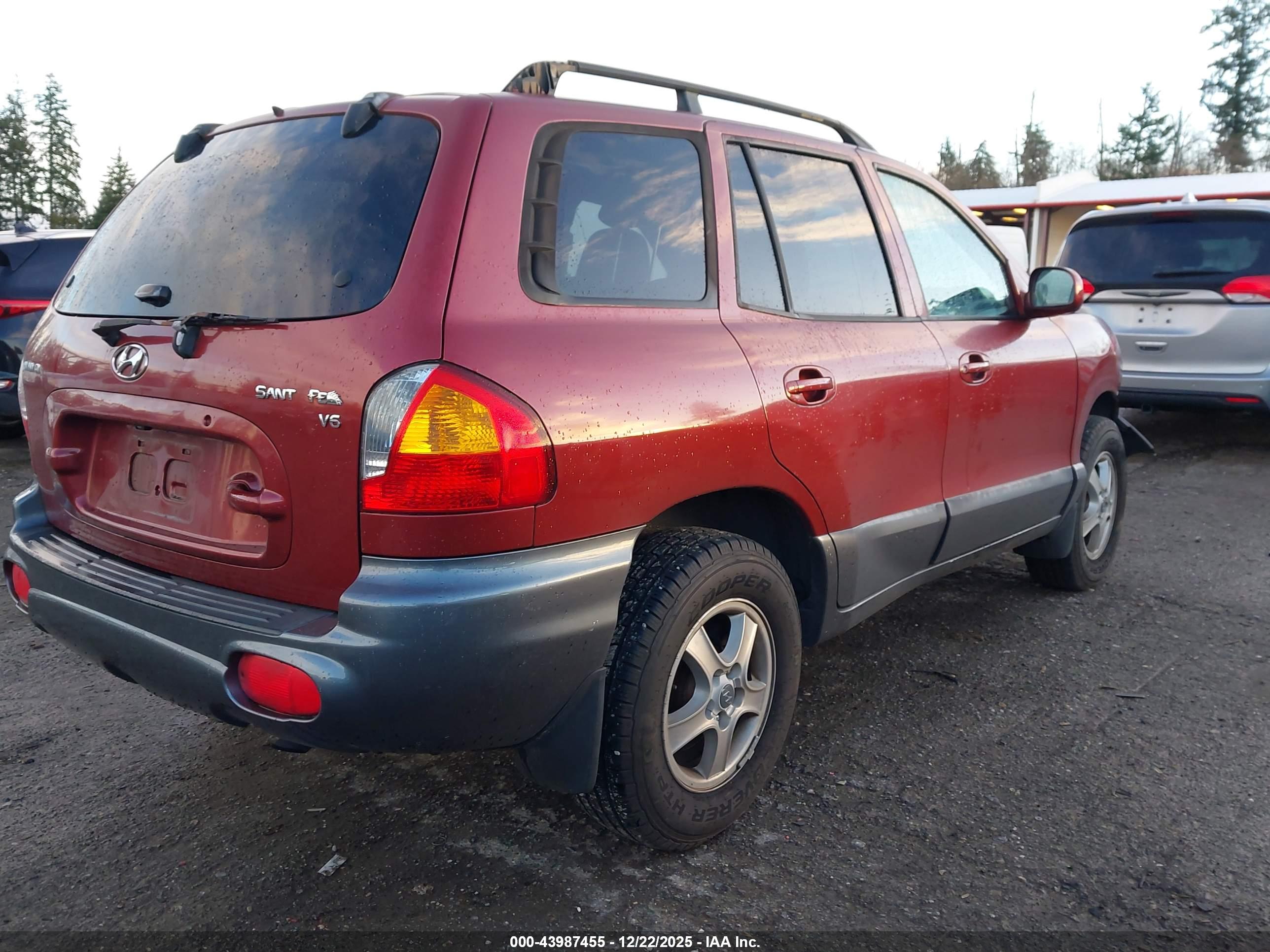 HYUNDAI SANTA image 4