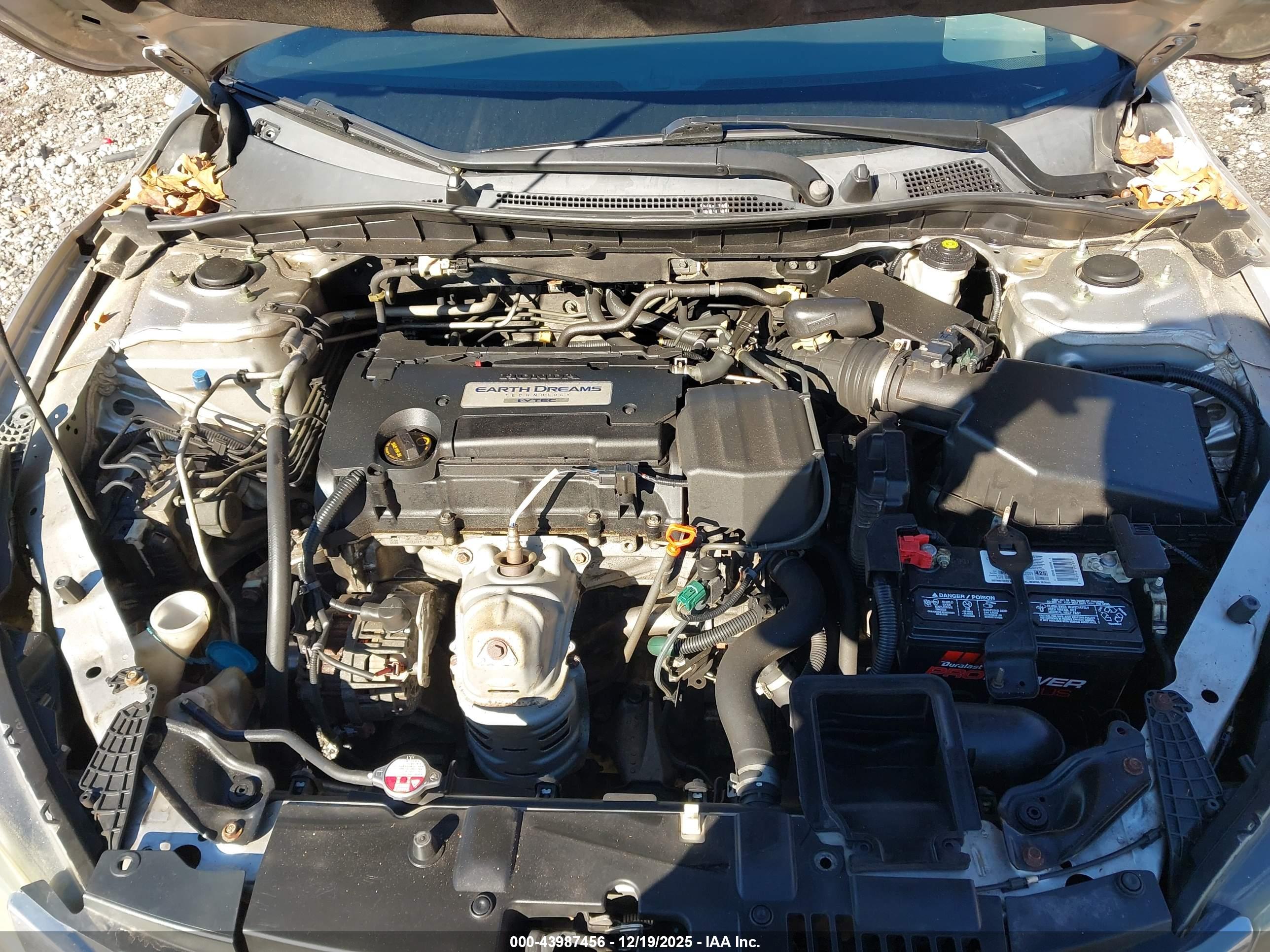 HONDA ACCORD image 10