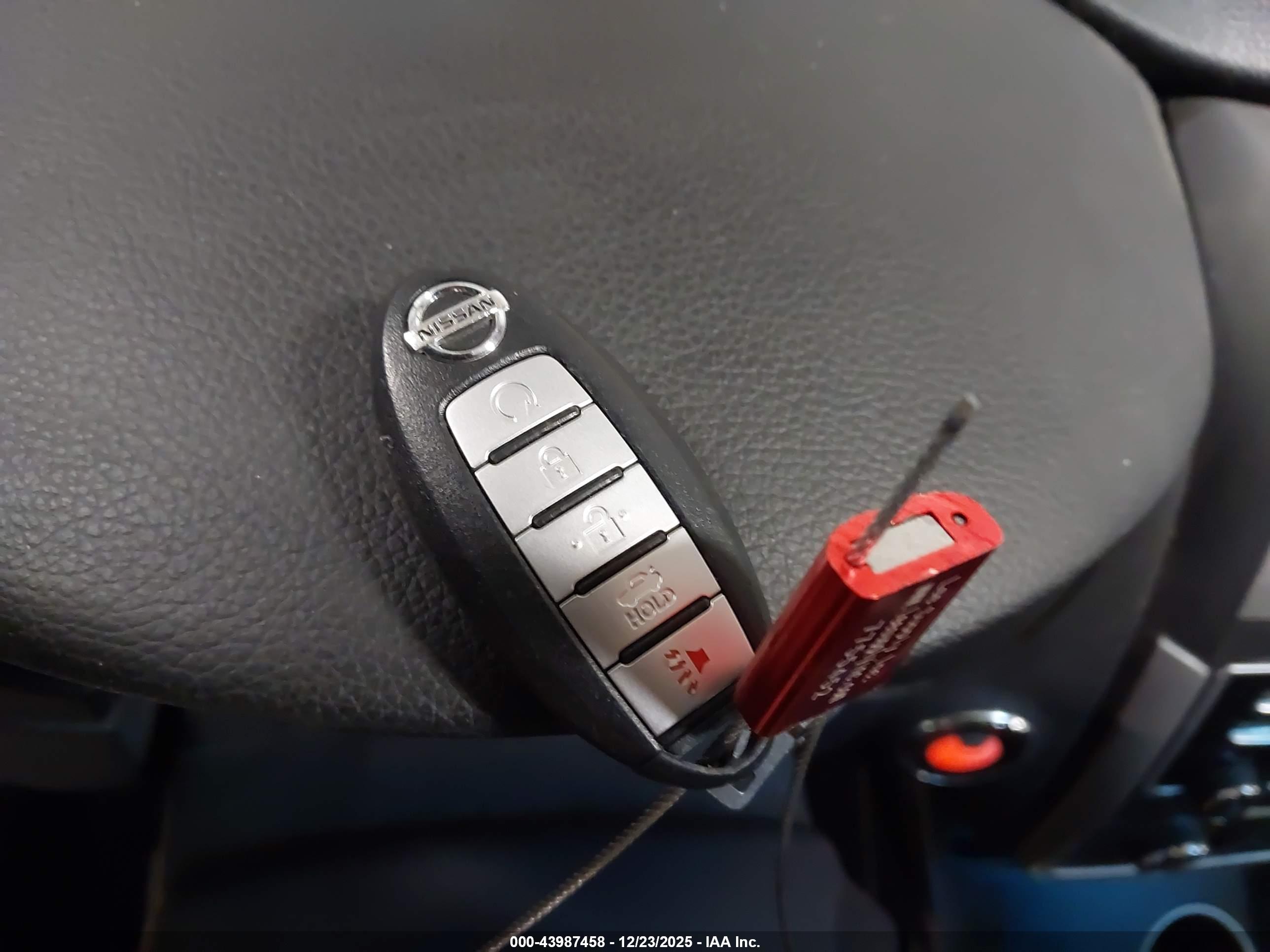 NISSAN ALTIMA image 11