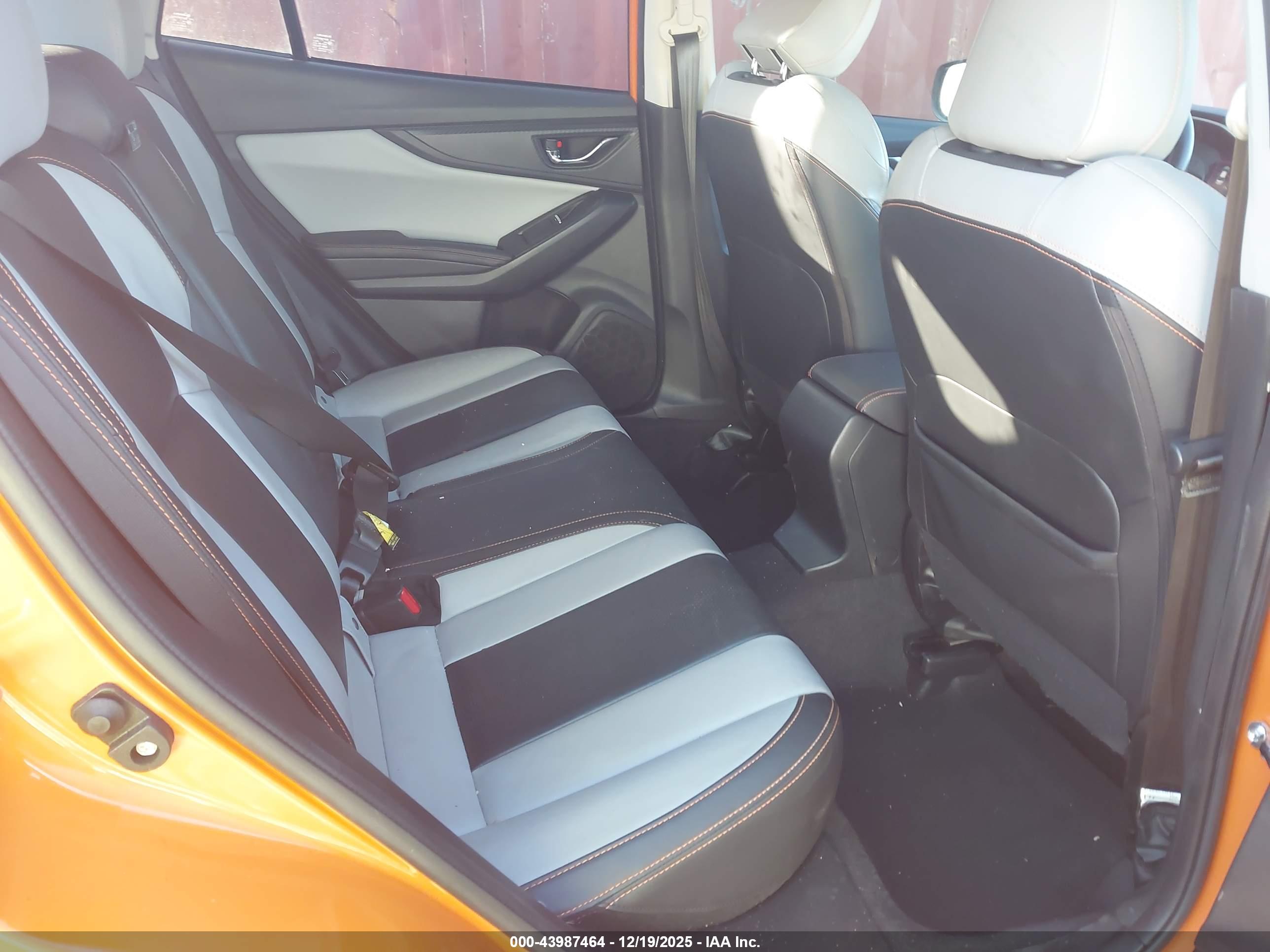 SUBARU CROSSTREK image 8